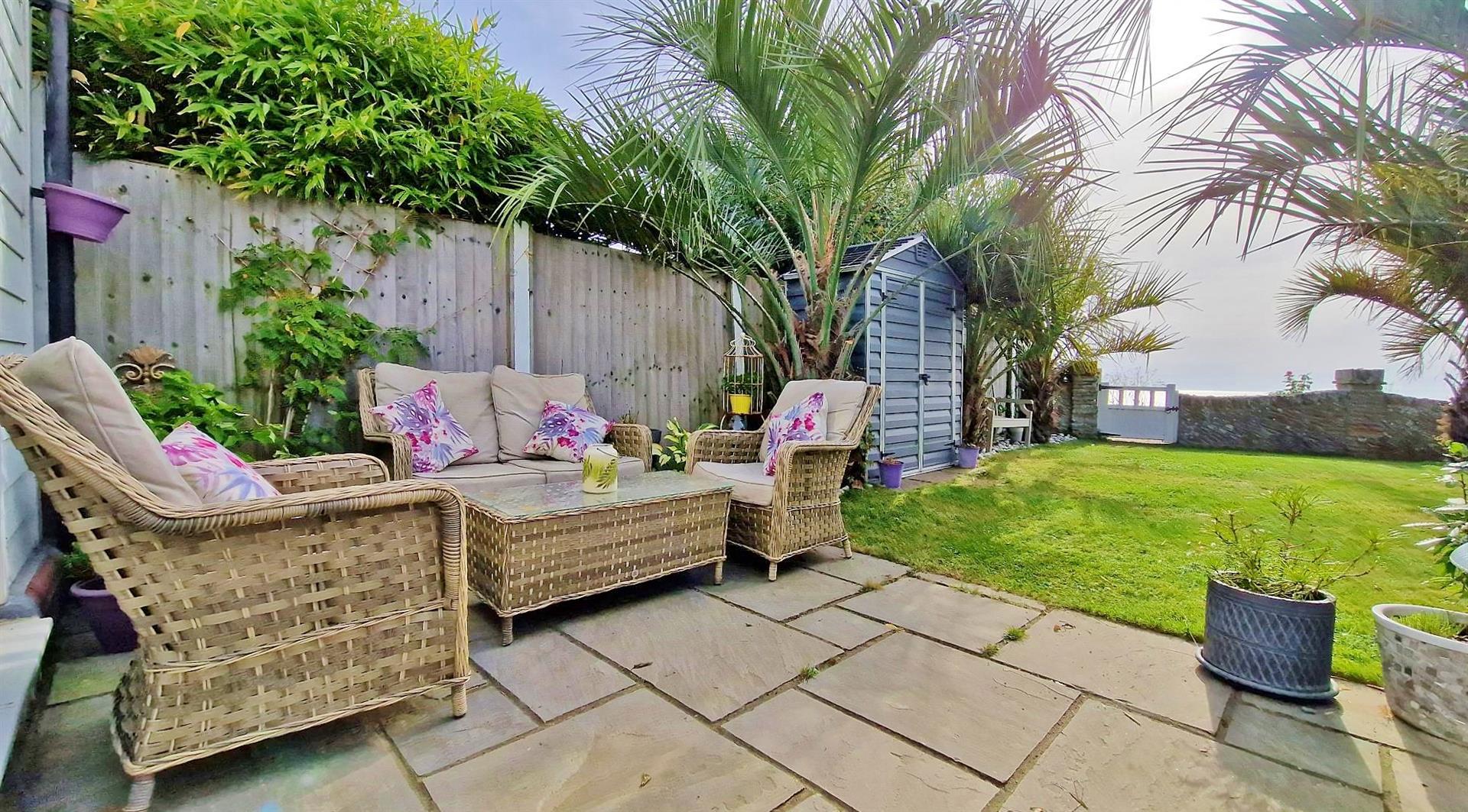 Photos of The Beach House, Green Lane, Walton On The Naze CO14 65805299 PrimeLocation