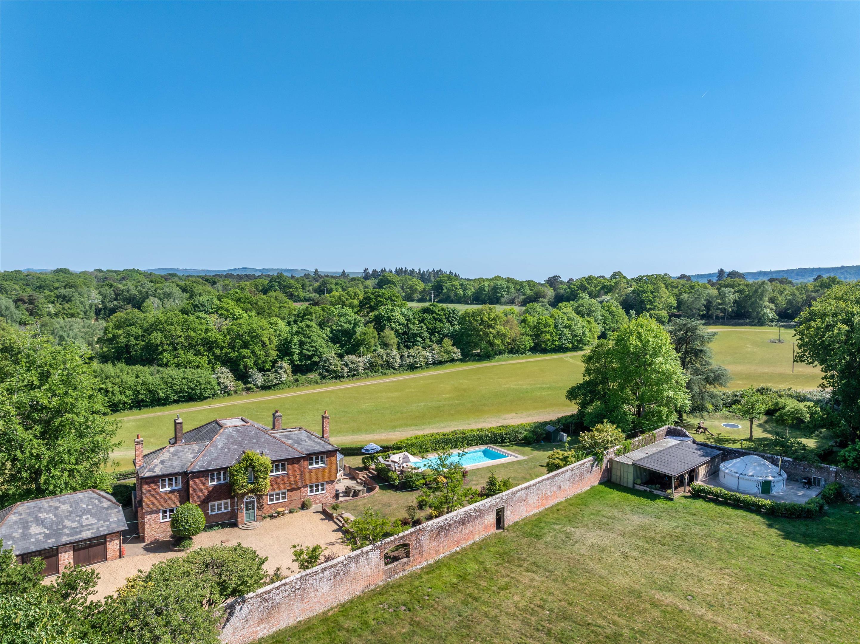 3 bedroom new flat for sale in Tunbridge Wells