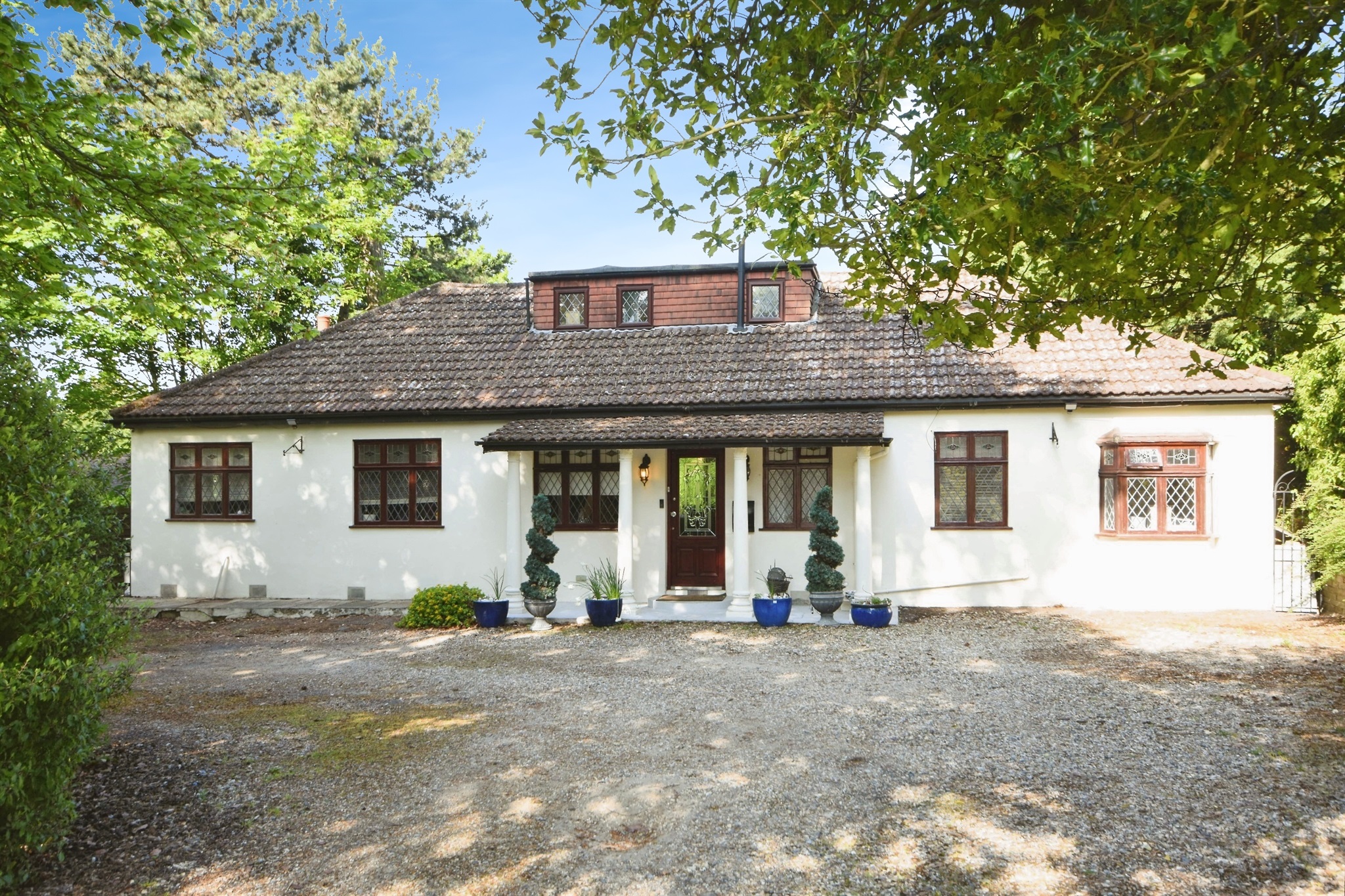 5 bedroom detached house for sale in Chichester