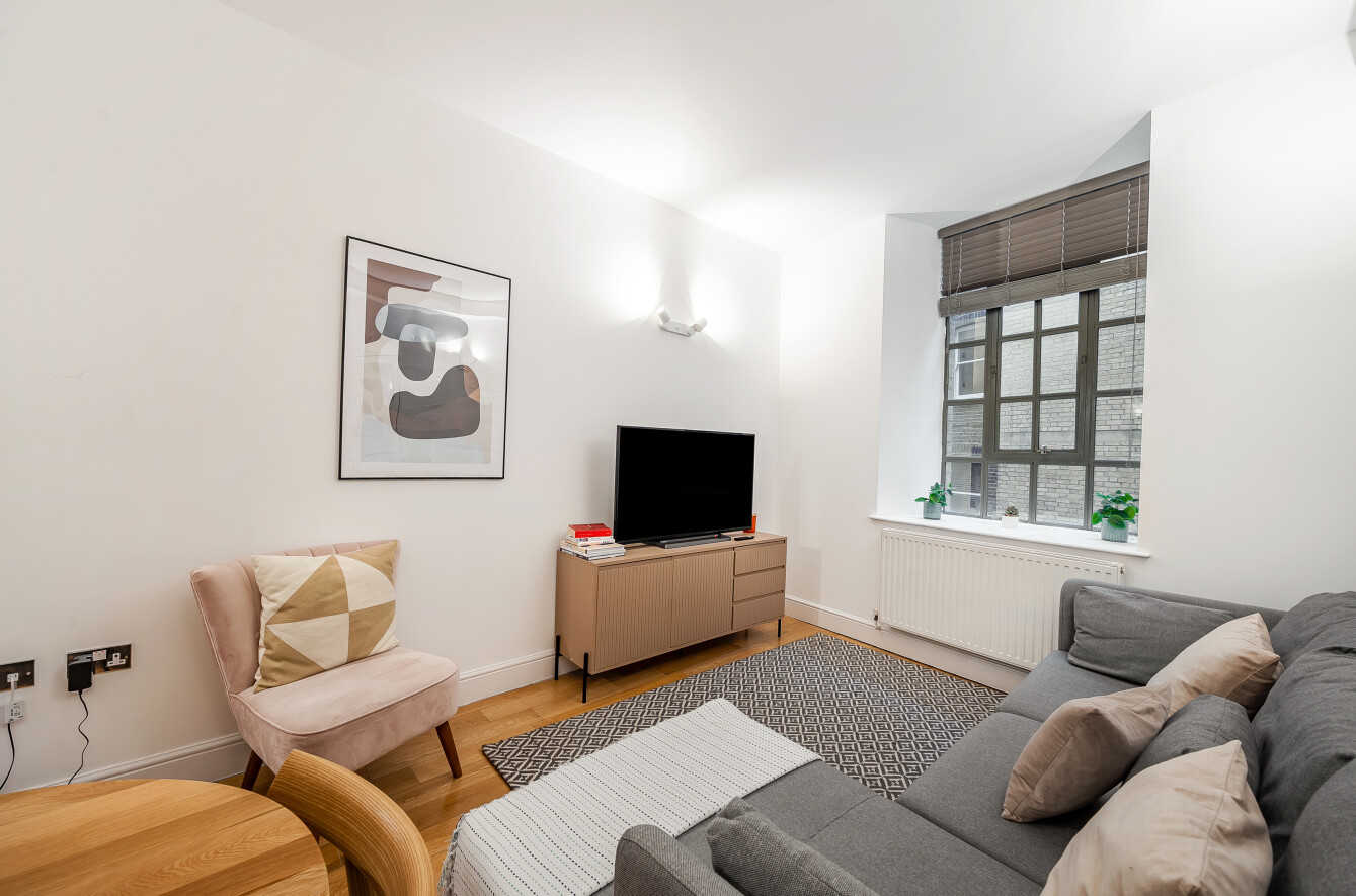 2 bedroom flat for sale 0