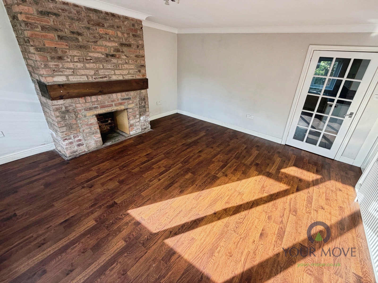 14, Cliffe Place, Staffordshire photo 4