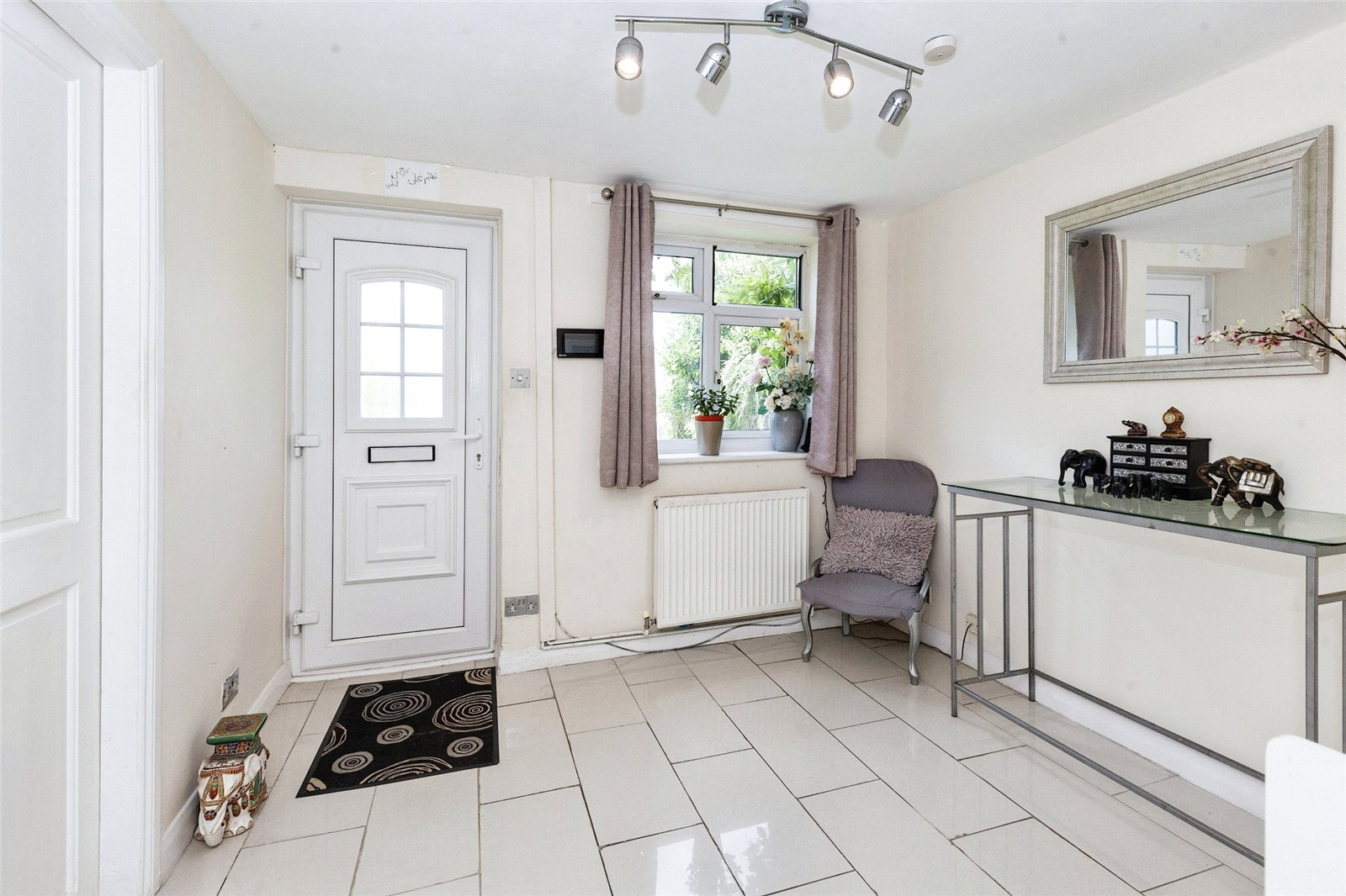 Photos of Ray Mill Road East, Maidenhead, Berkshire SL6 65445599