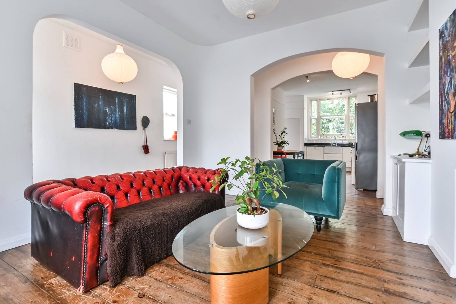 3 bedroom flat for sale in London