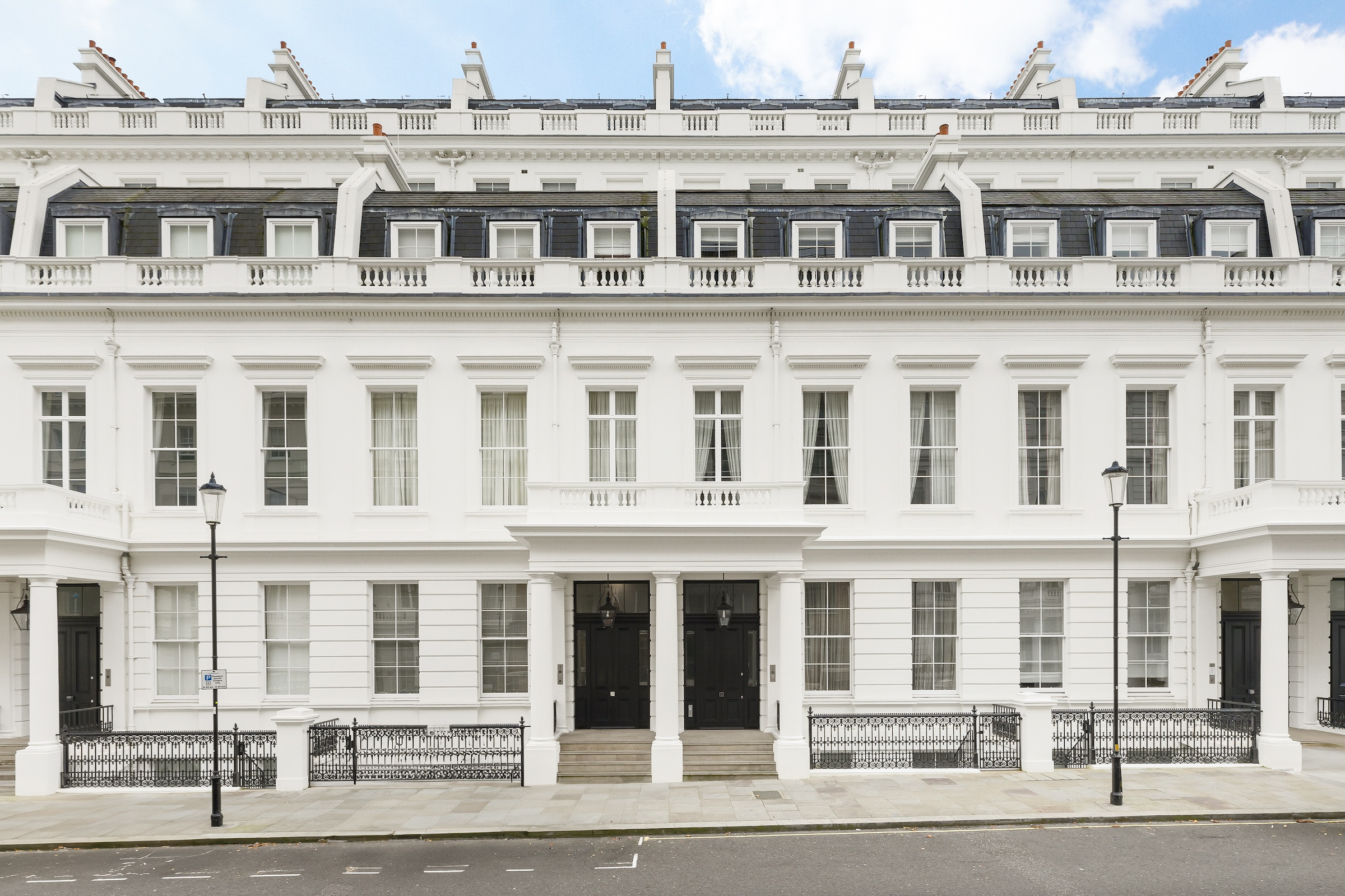 3 bedroom flat for sale 0