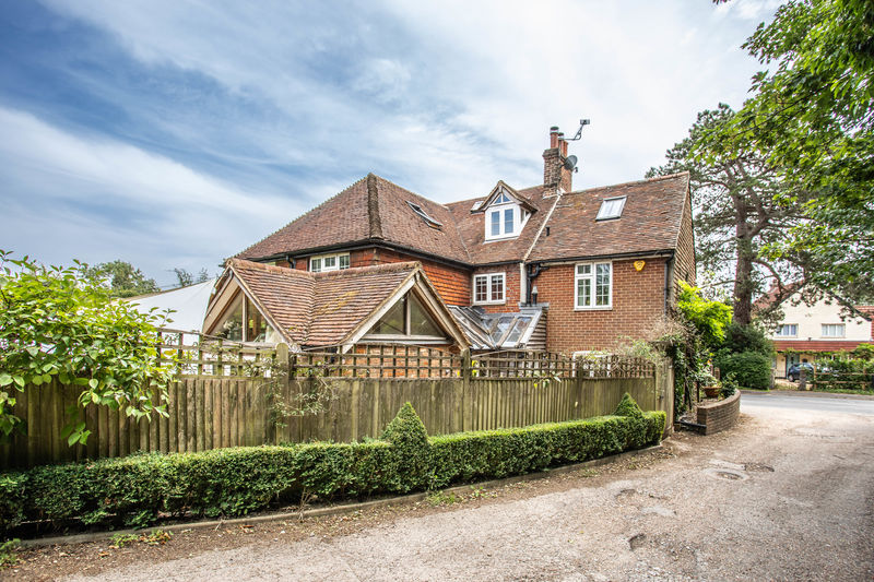 4-bed house on Lavender Blue Cottage, 1 Common Lane, Hassocks, £925,000