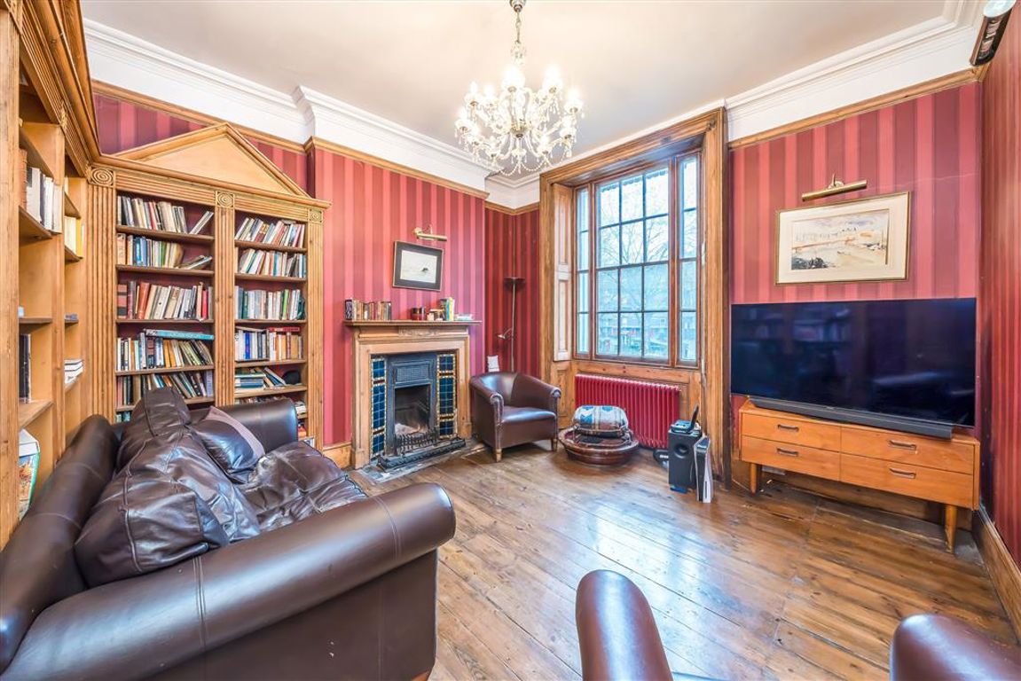 5 bedroom terraced house for sale 0