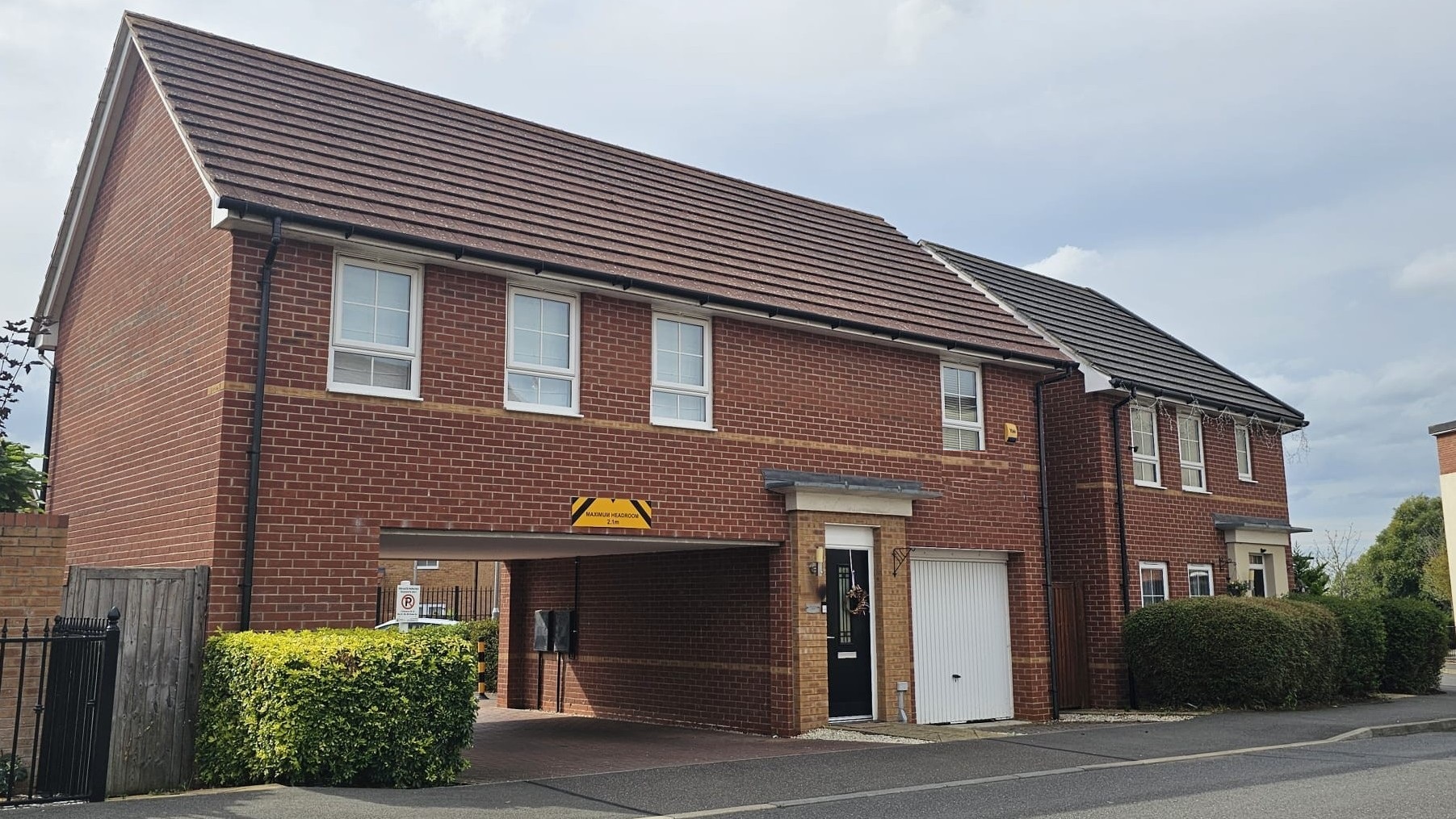 3, Farlakes Drive, Peterborough photo 2
