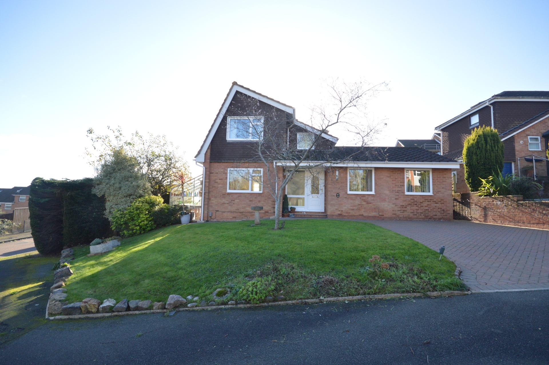1 Chester Close, Exeter Devon, Devon photo 2