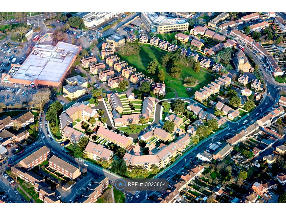 Flat, Barnado Garden Village Barkingside, Barkingside, Ilford photo 4
