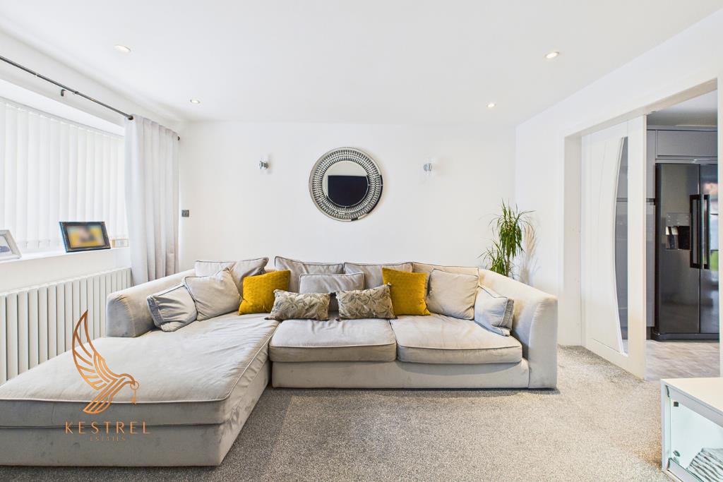 85, Newhill Road, Barnsley photo 4