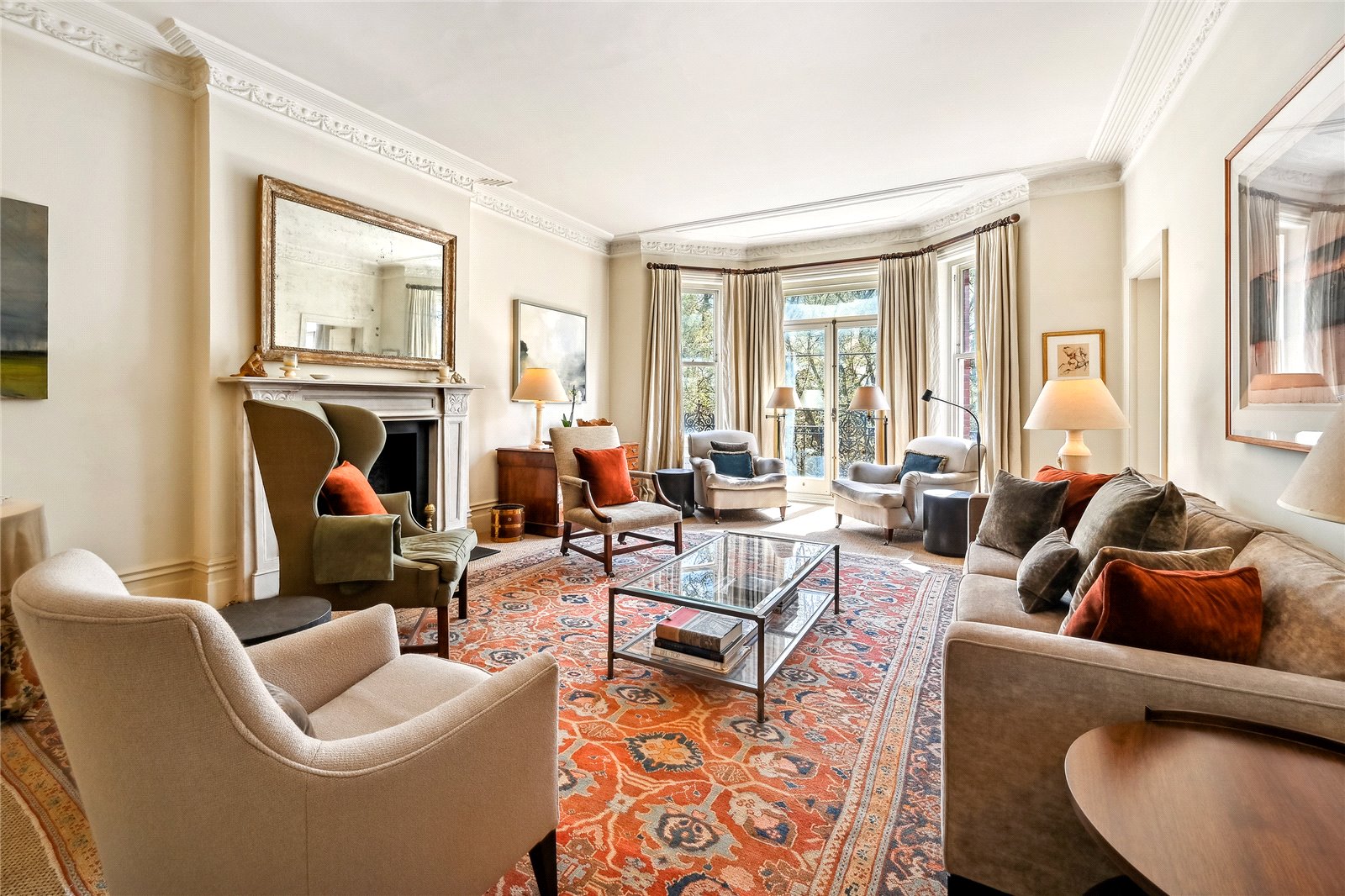 4 bedroom flat for sale 0