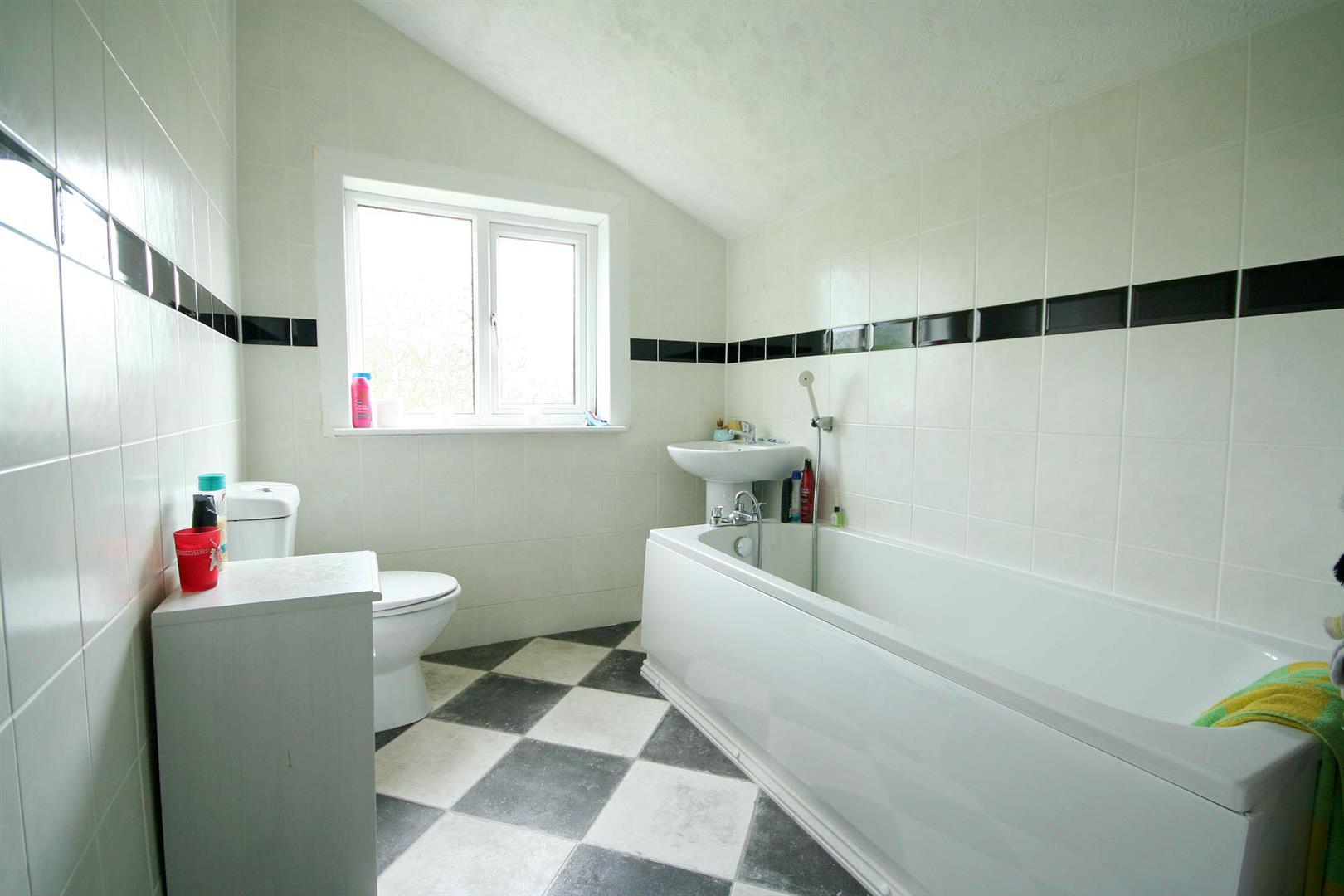 Free property report 12 Lower Chestnut Street, Worcester, WR1 1PB Chimnie