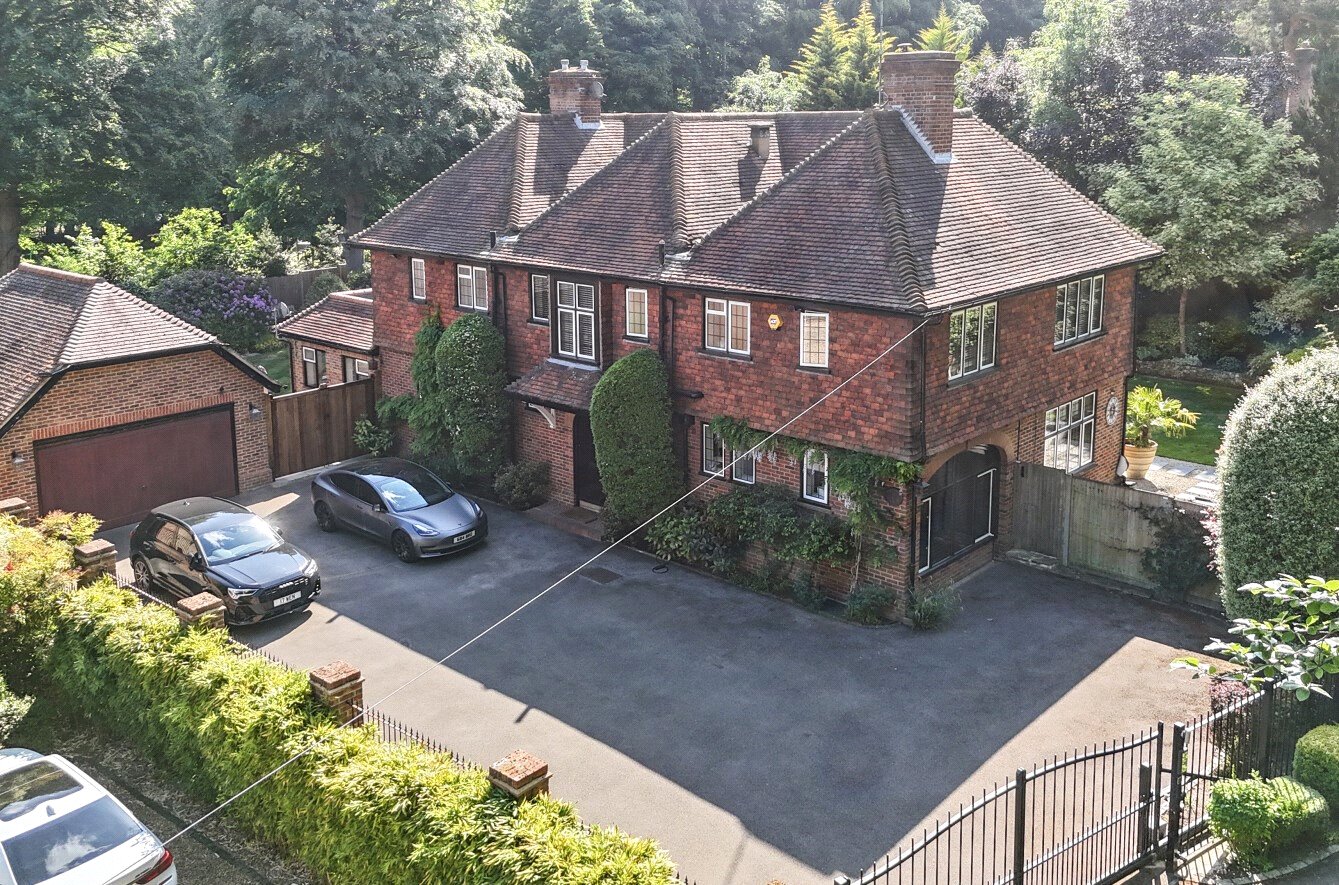 4 bedroom property for sale