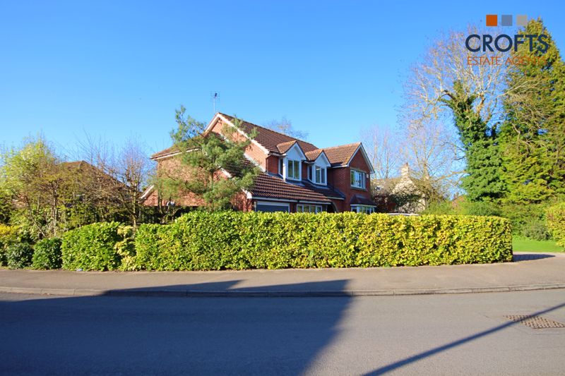 57, Wisteria Drive, Healing photo 3
