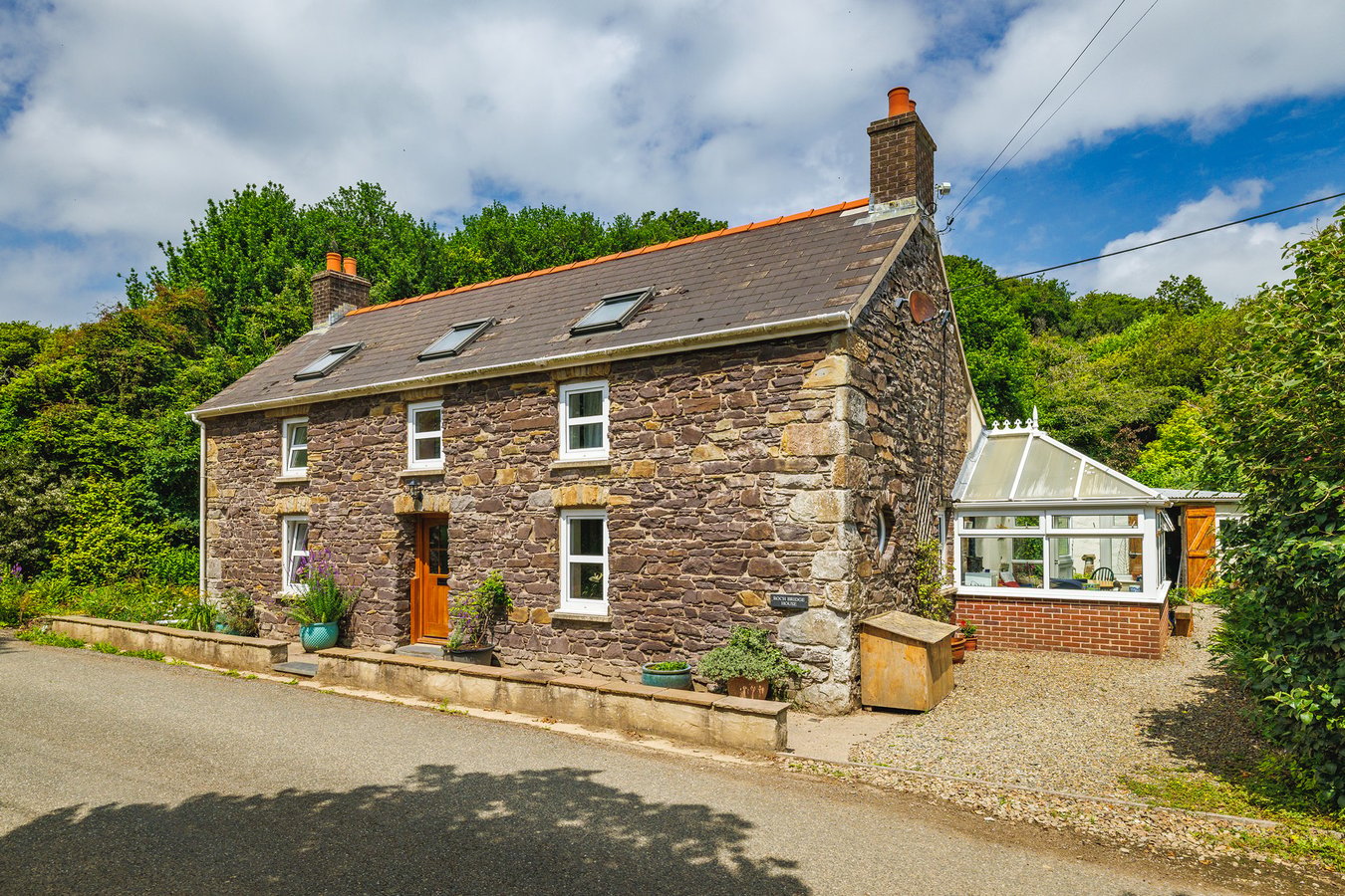 3-bed detached on Roch Bridge, Haverfordwest, £625,000