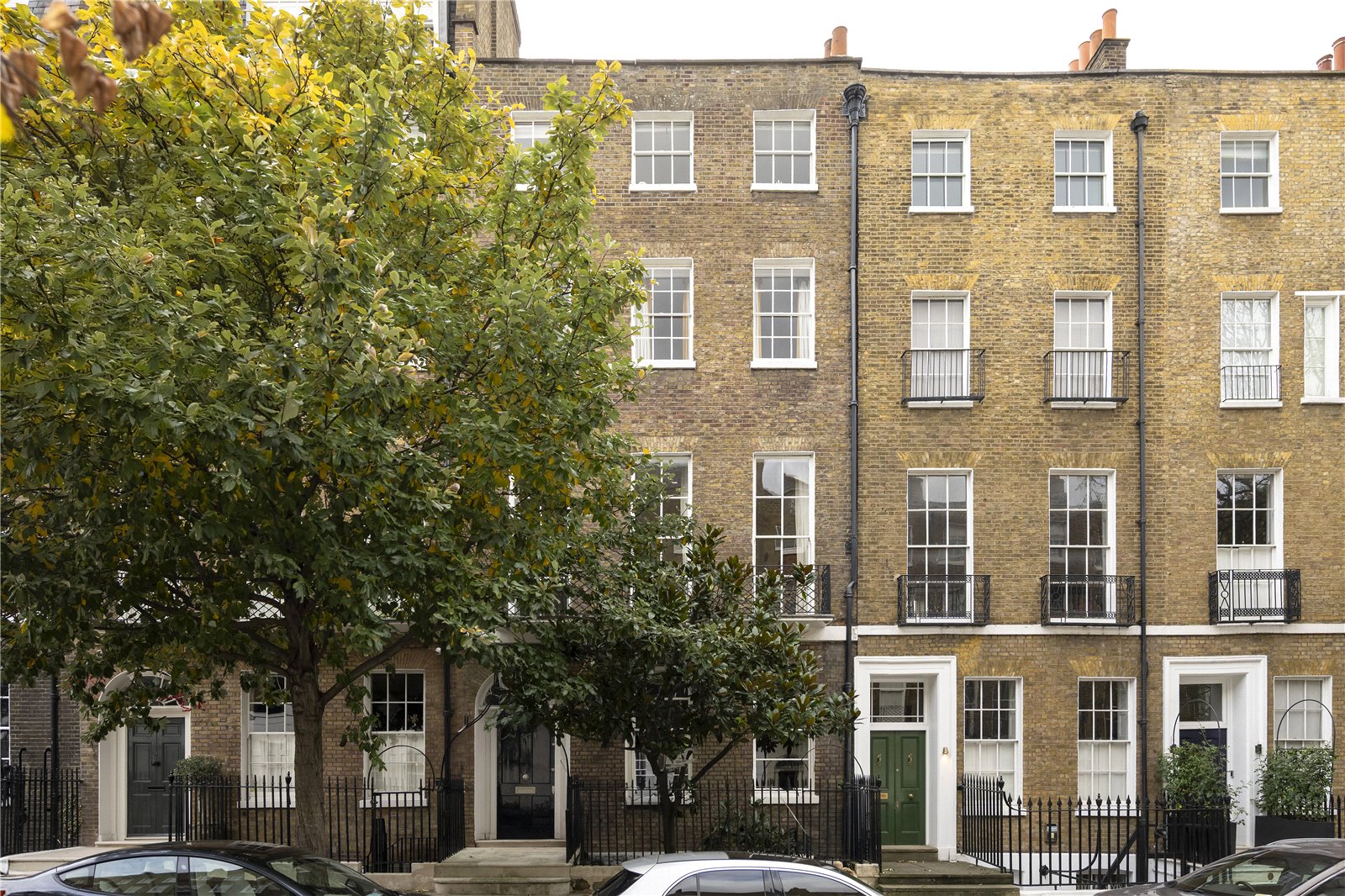 6 bedroom terraced house for sale in London