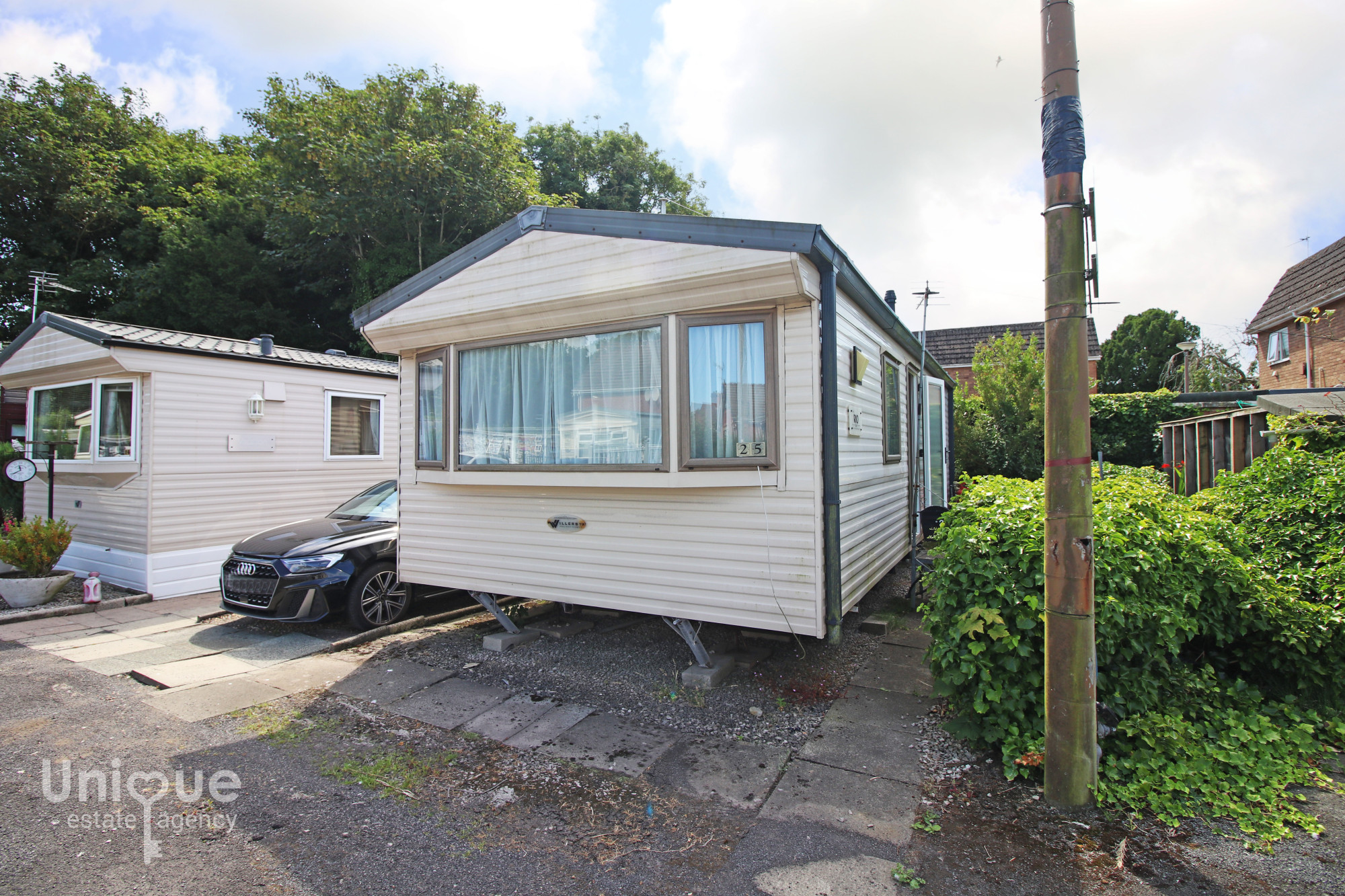 25 Ingledene Caravan Site, Lawsons Road, Thornton Cleveleys, FY5 4DL - listing photo