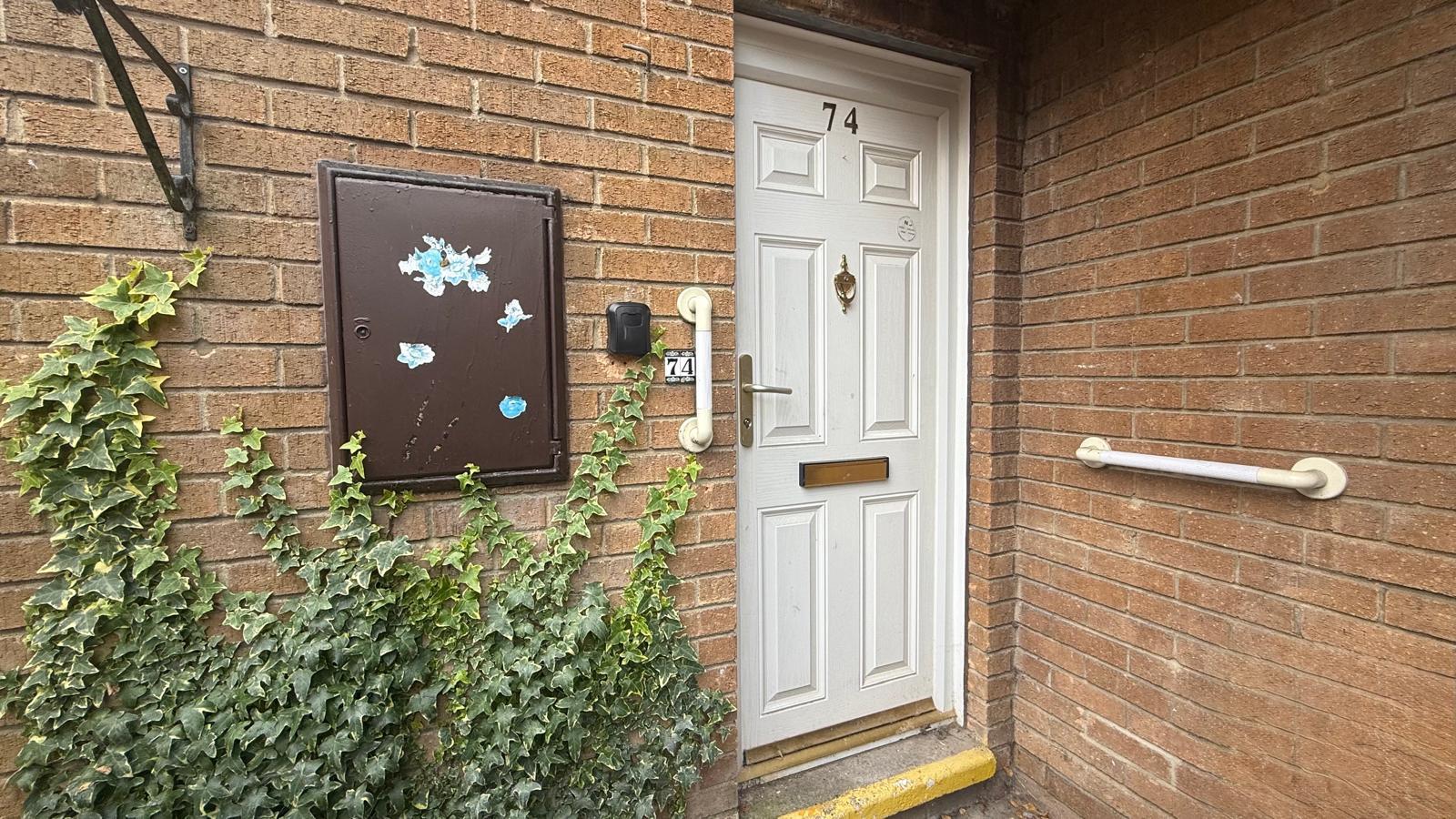 74, Firthcliffe Road, Liversedge photo 2