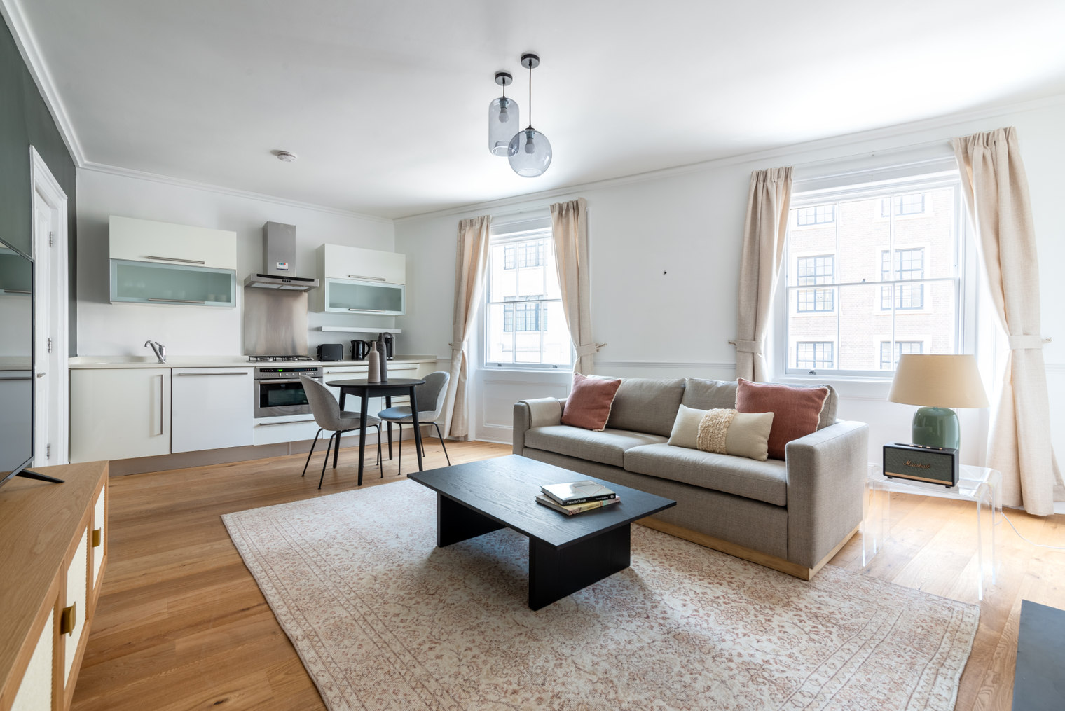 3, Wellington Street, London photo 2