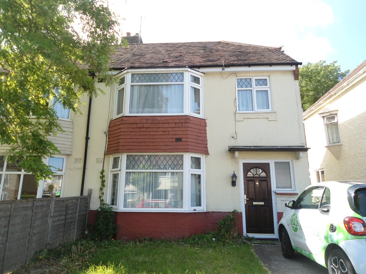 11, Upper Bevendean Avenue, Brighton photo 4