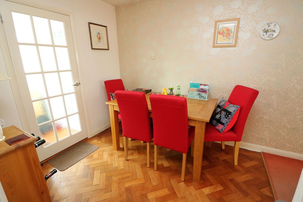 Photos of School Road, Ashford TW15 56422625 Zoopla