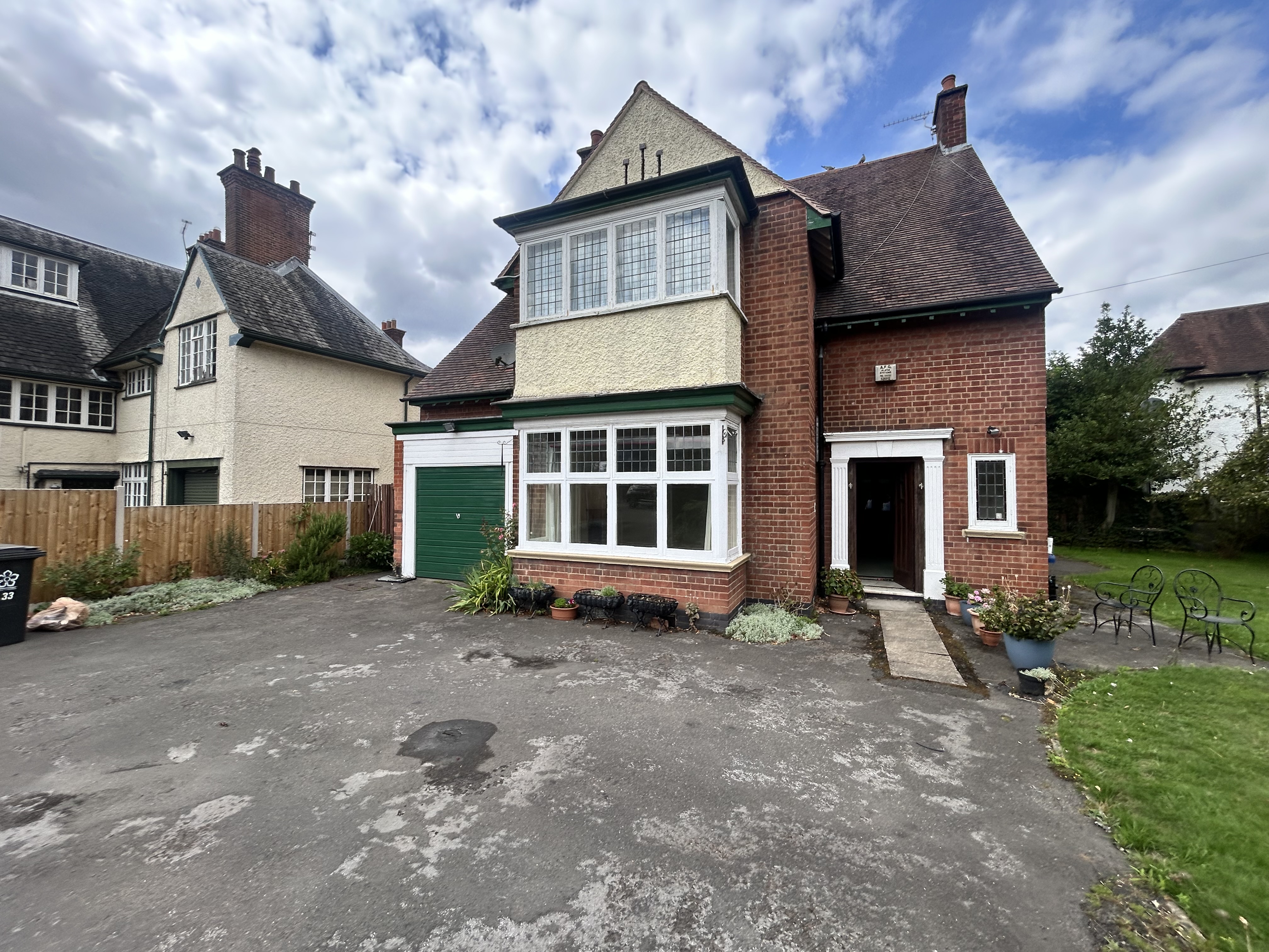 5-bed house on 33, Knighton Road, LEICESTER, £2,500/mo