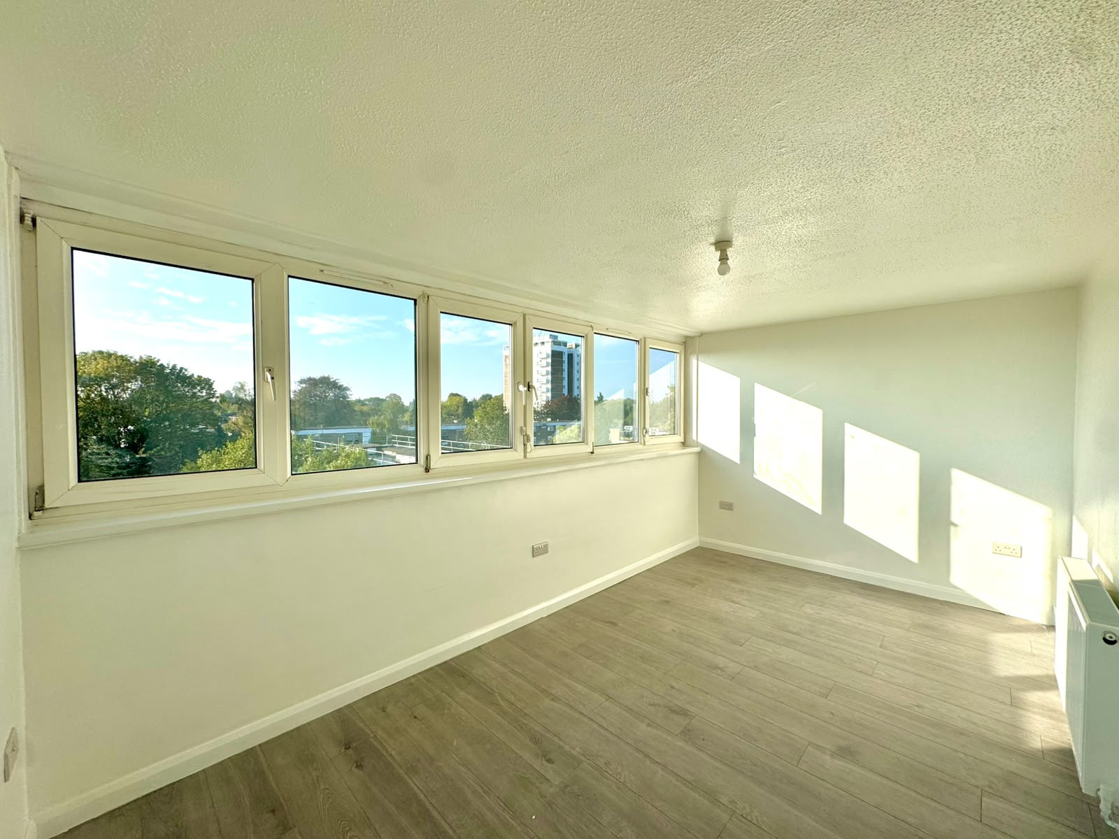 Rothwell House, Hounslow photo 5