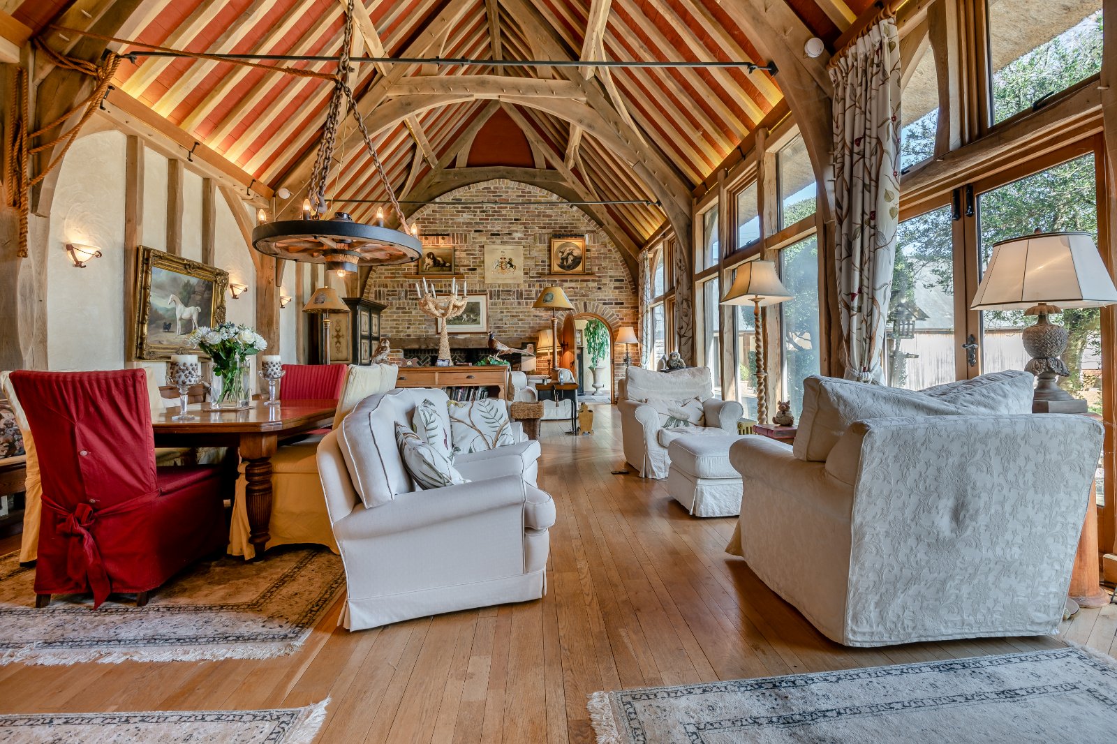 5 bedroom detached house for sale 0