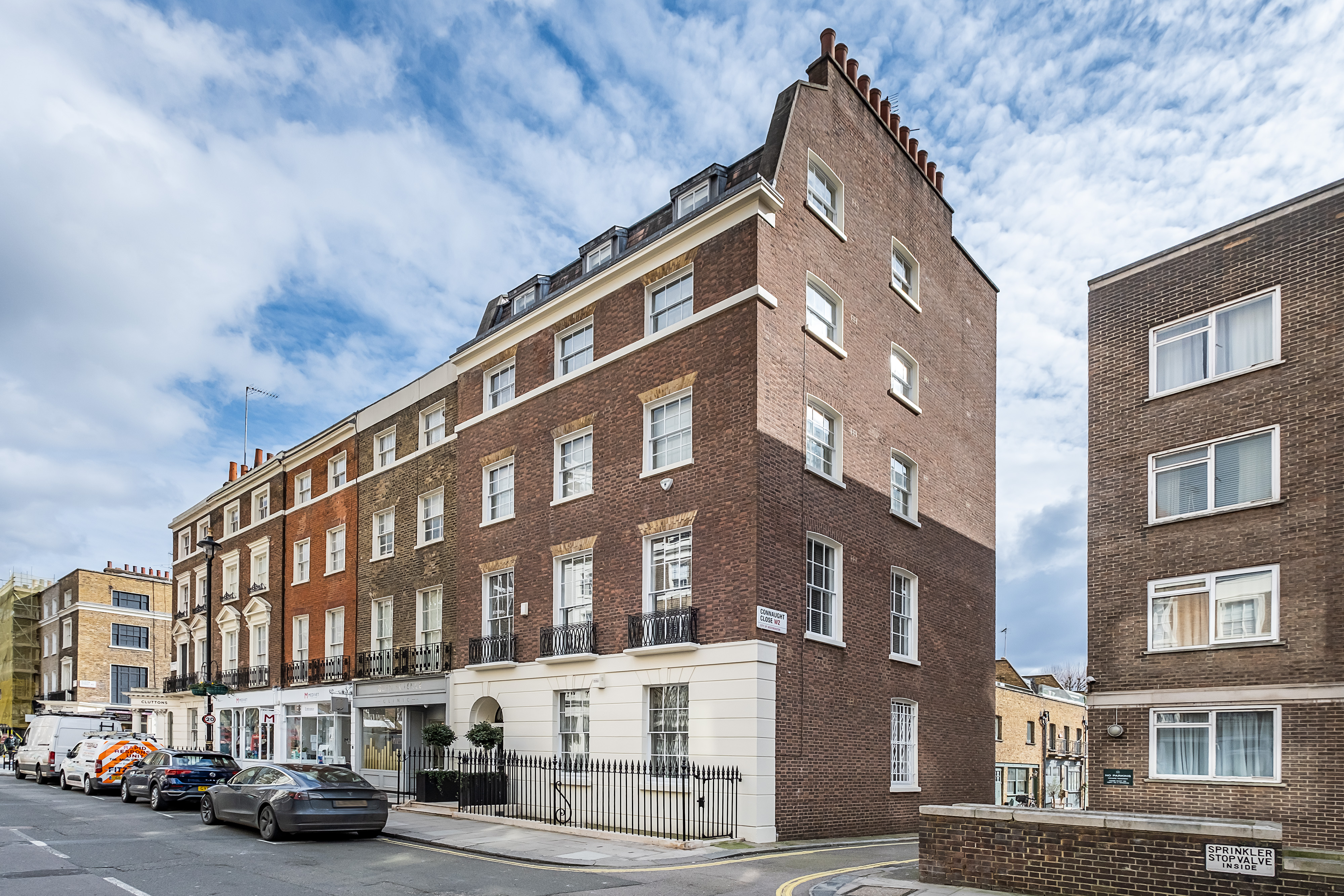 2 bedroom flat for sale 0