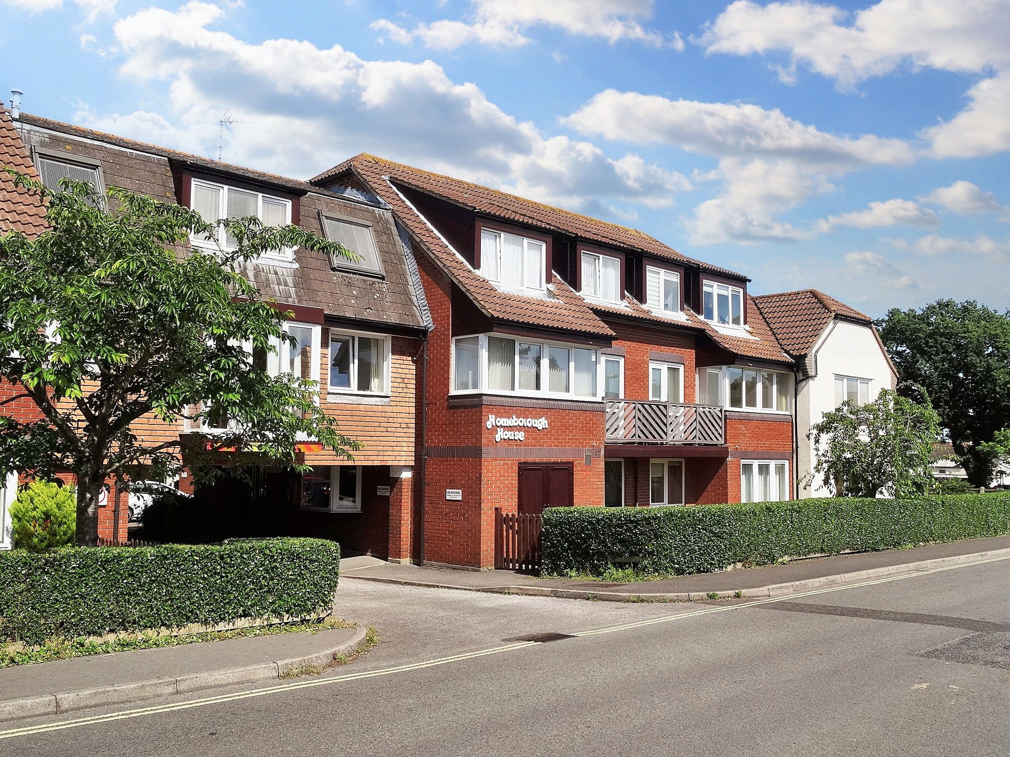 Flat 10, Homeborough House Brinton Lane, Southampton photo 4