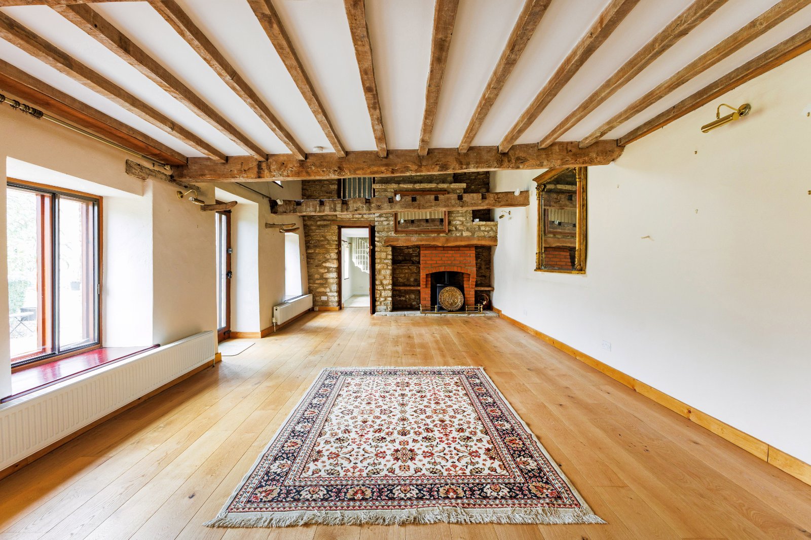 7 bedroom detached house for sale 0