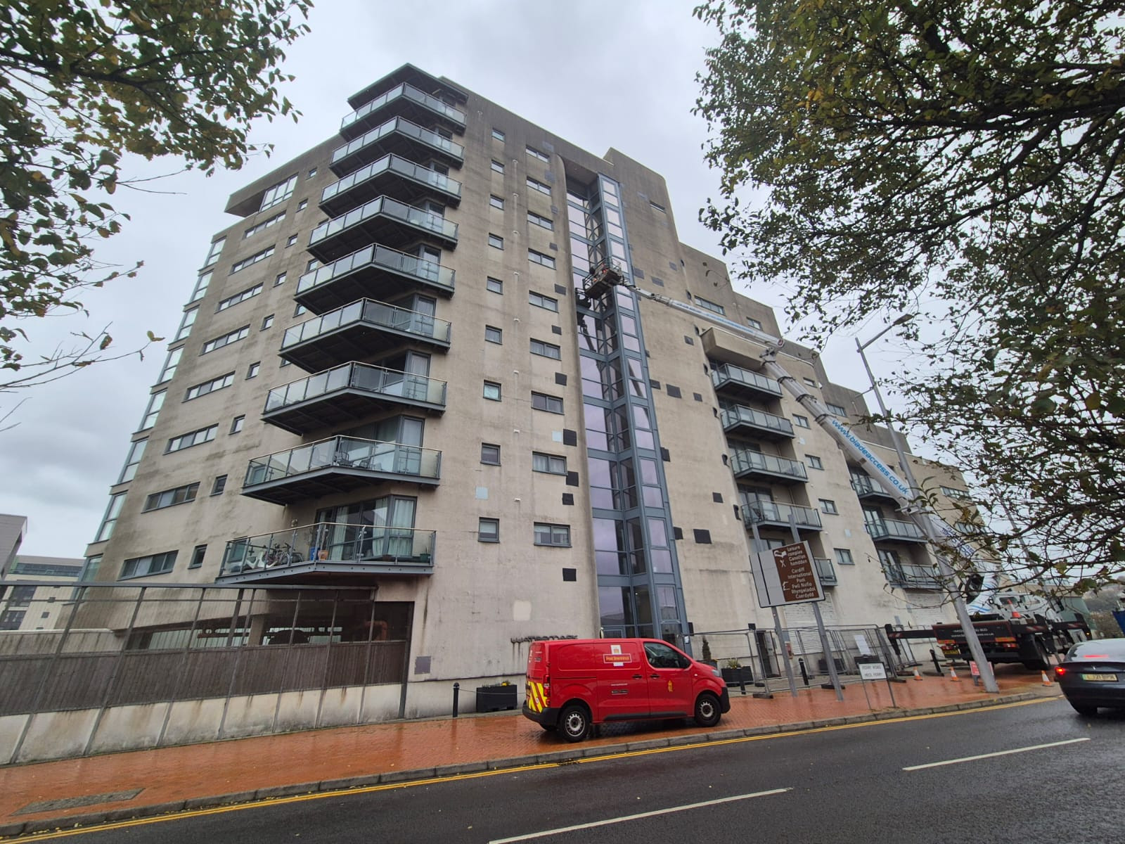 3-bed flat on 60 The Watermark, Ferry Road, Cardiff, £425,000