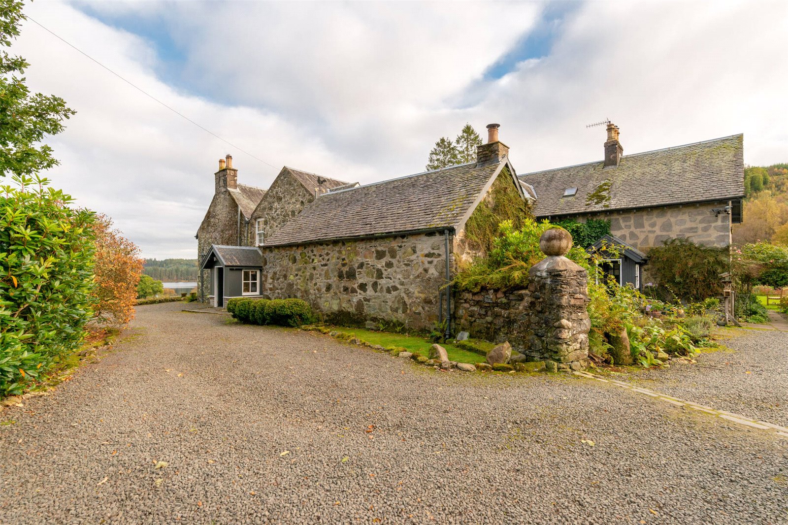 Photos of Blairhullichan & Eilean Gorm Island, Kinlochard ...