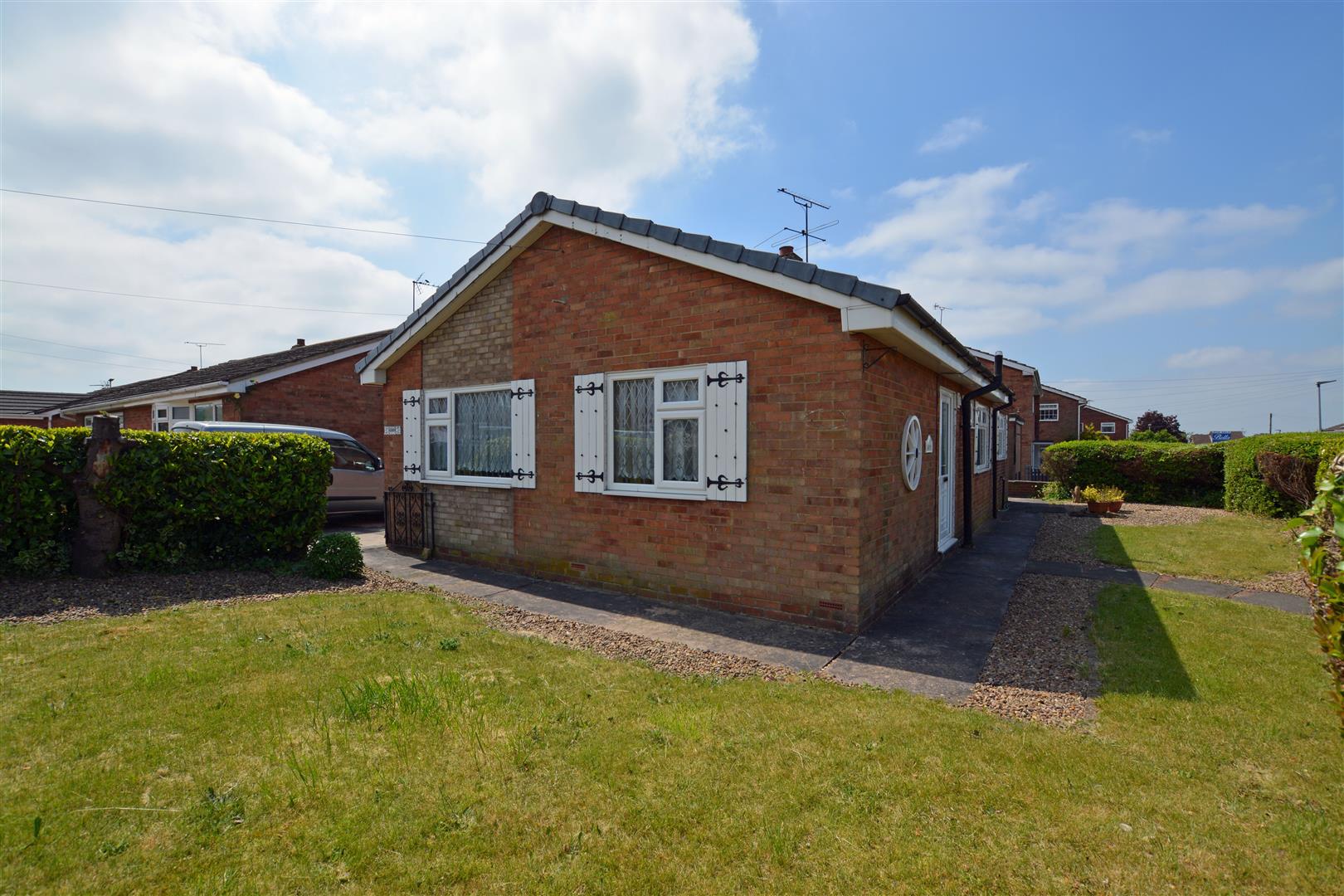 Free property report 74 Quebec Road, Bottesford, DN17 2SW Chimnie