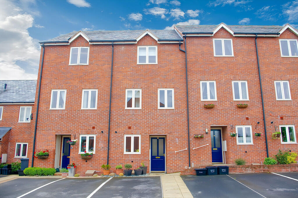 10, Dairy Close, Market Drayton photo 2