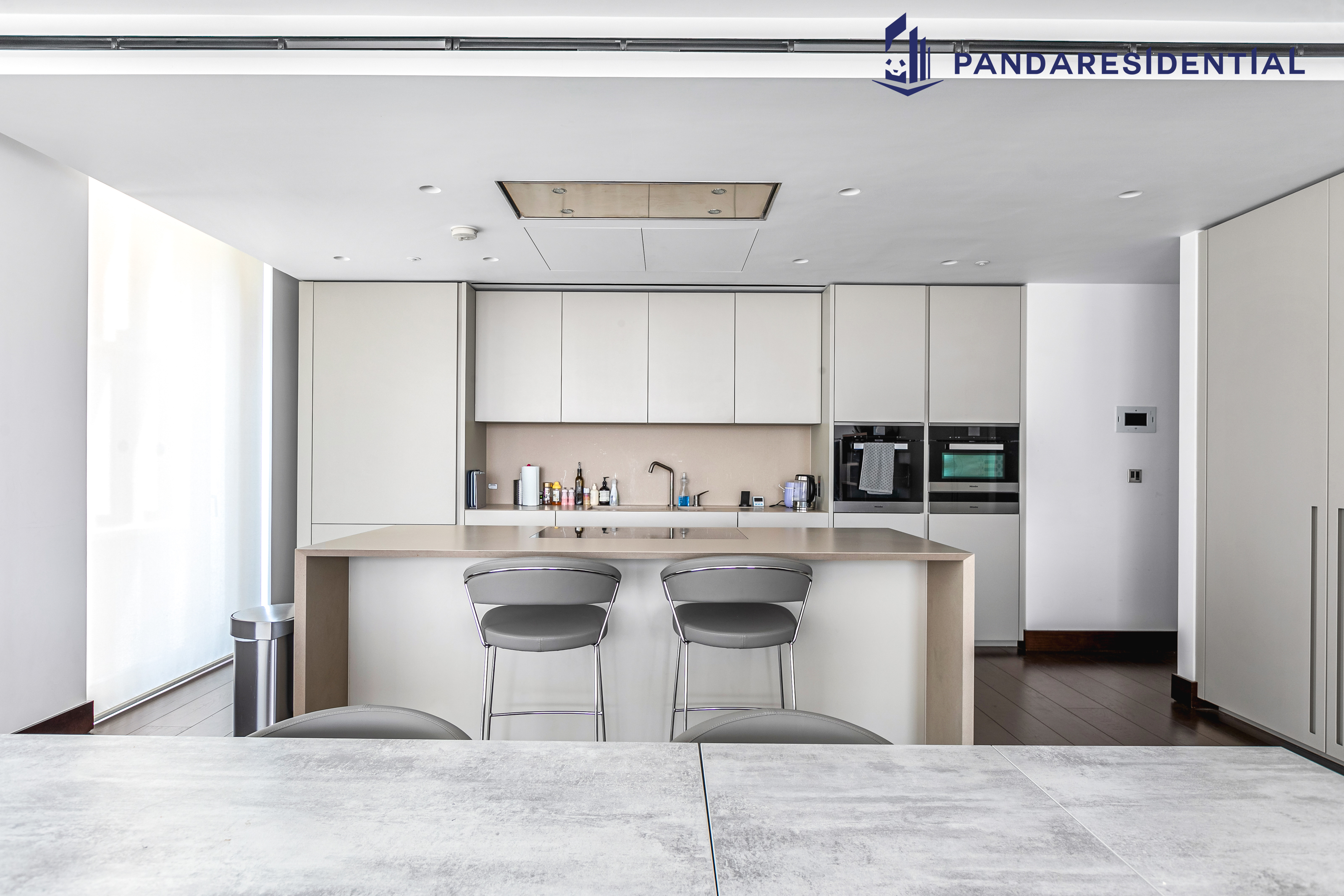 3 bedroom new flat for sale 0