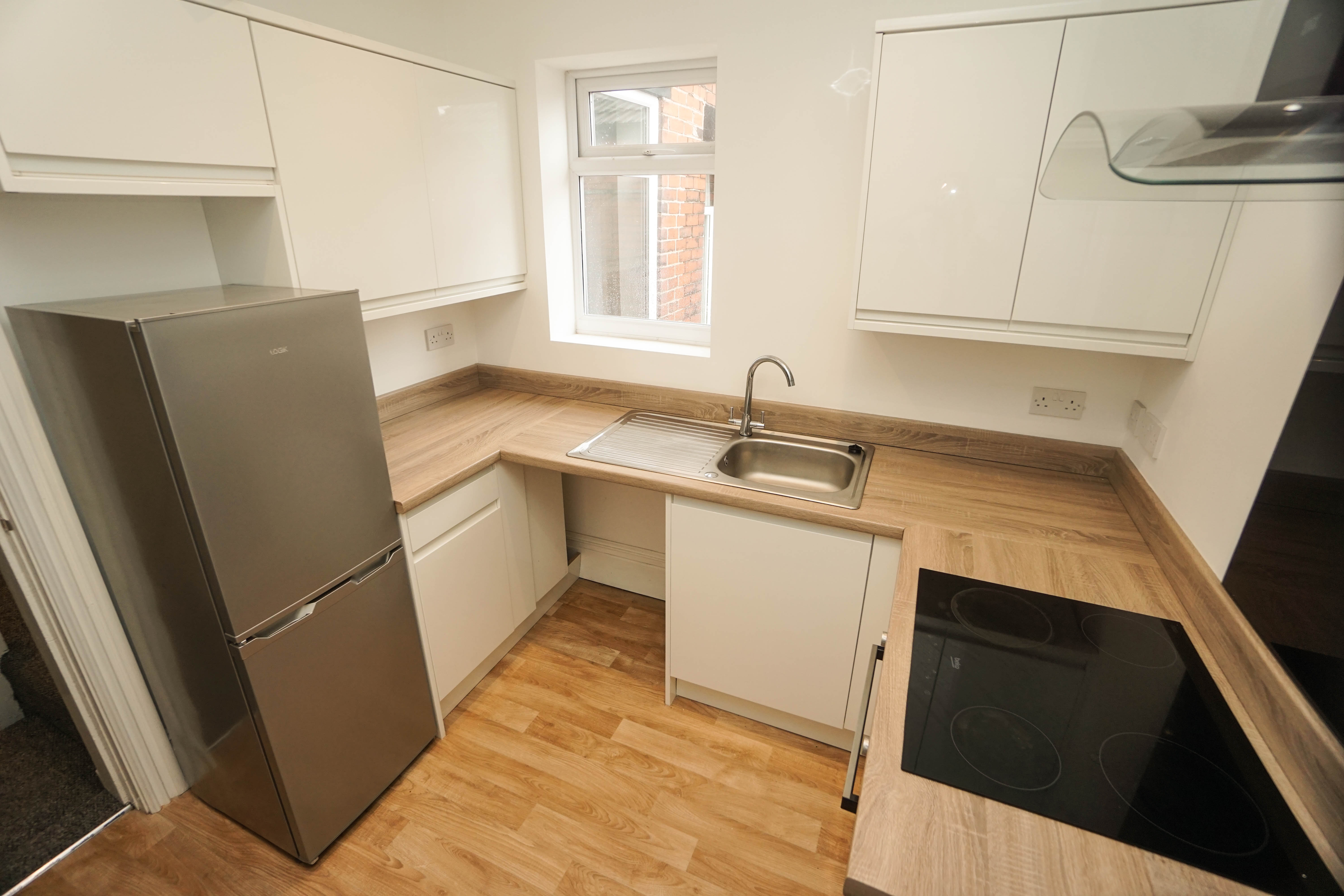 Flat 2, 334a, Chorley New Road, Bolton photo 5