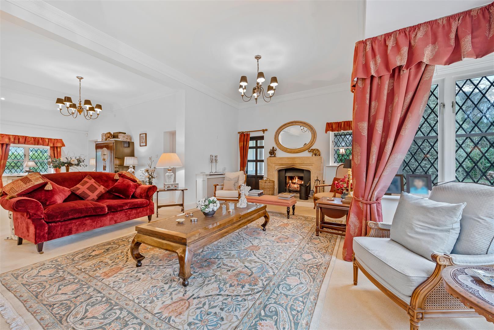 5 bedroom detached house for sale 0