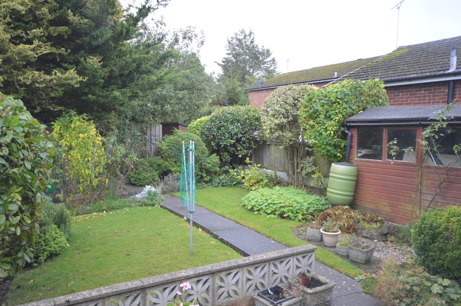 Photos of Hillcrest Drive, Cuxton, Rochester, Kent ME2 54511550 Zoopla