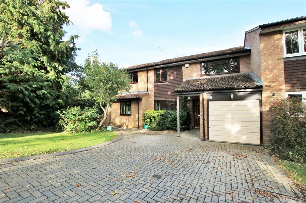Free property report 145 Old Woosehill Lane, Wokingham, RG41 3HR Chimnie