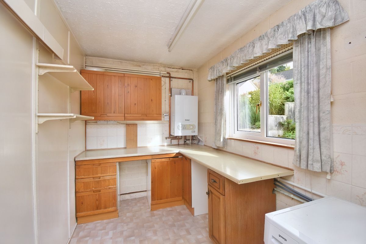 Photos of Leeze Park, Okehampton EX20 64745222 PrimeLocation