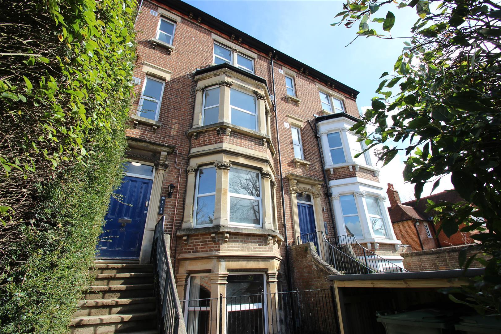 221 Iffley Road, First Floor Front Room, Oxford photo 4