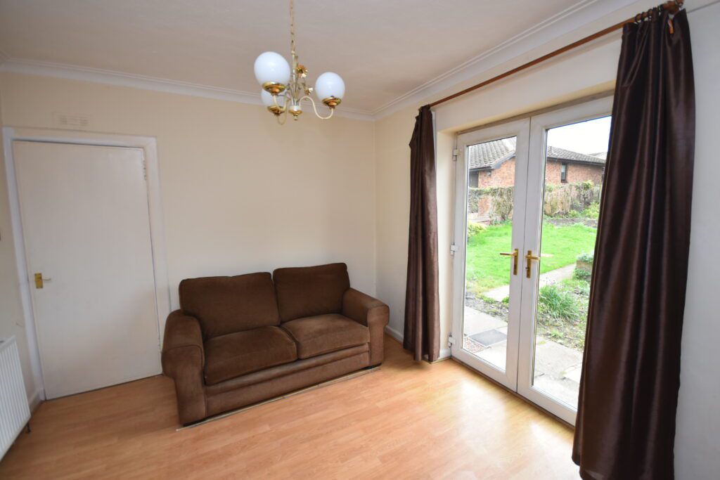 Photos of 71 Braidwood Road, Braidwood, Carluke ML8 65775428