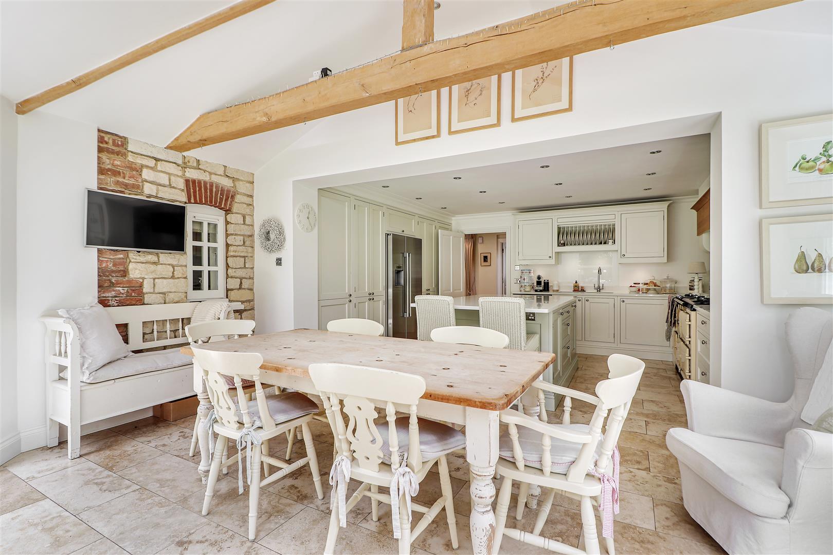 Photos of Saxon Hill, Quebec Avenue, Westerham TN16 65004380