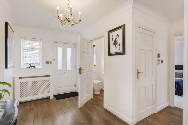 4 bedroom detached house for sale 0