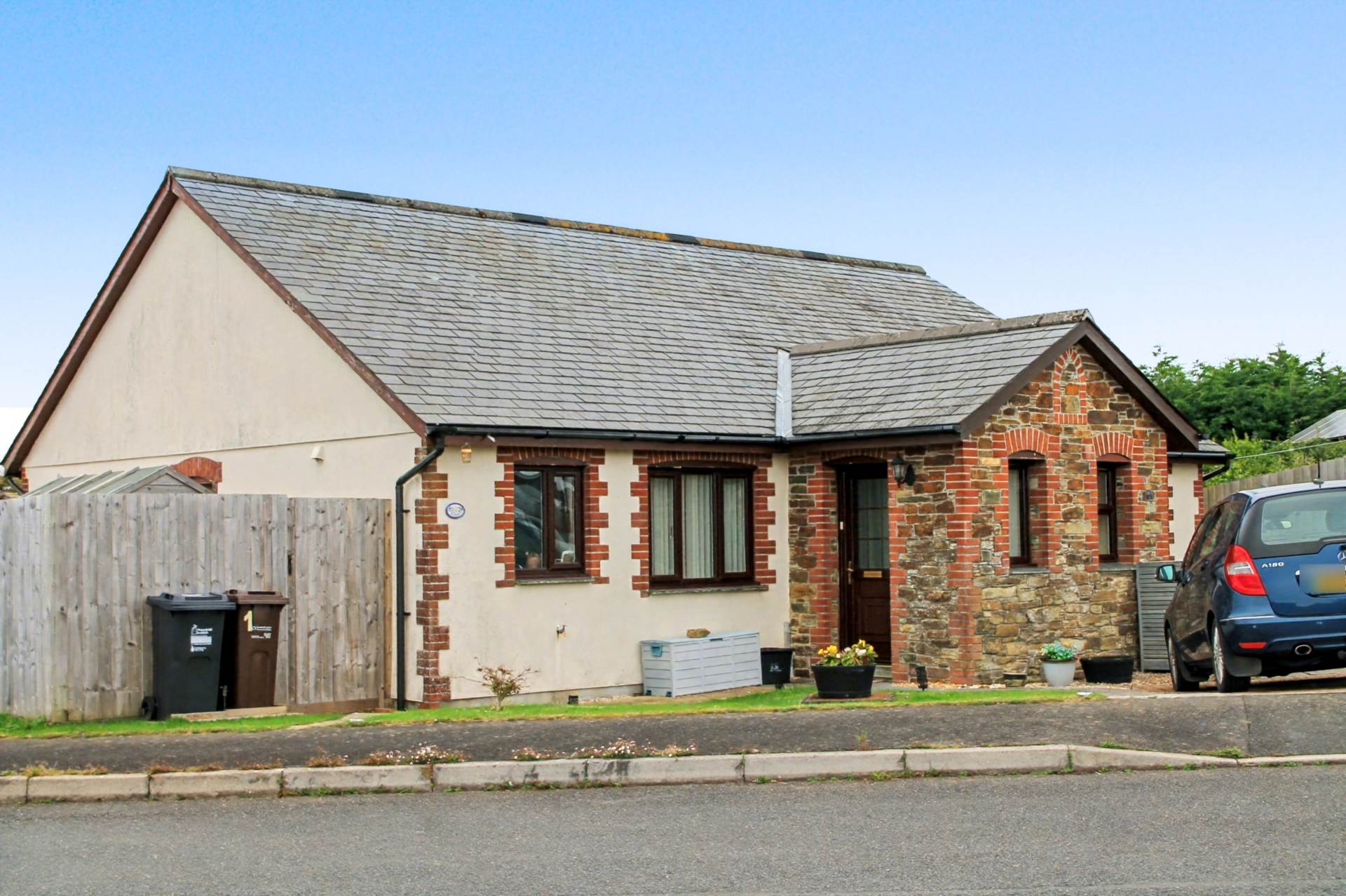 2-bed house on 1, Rame View, Looe, £259,950