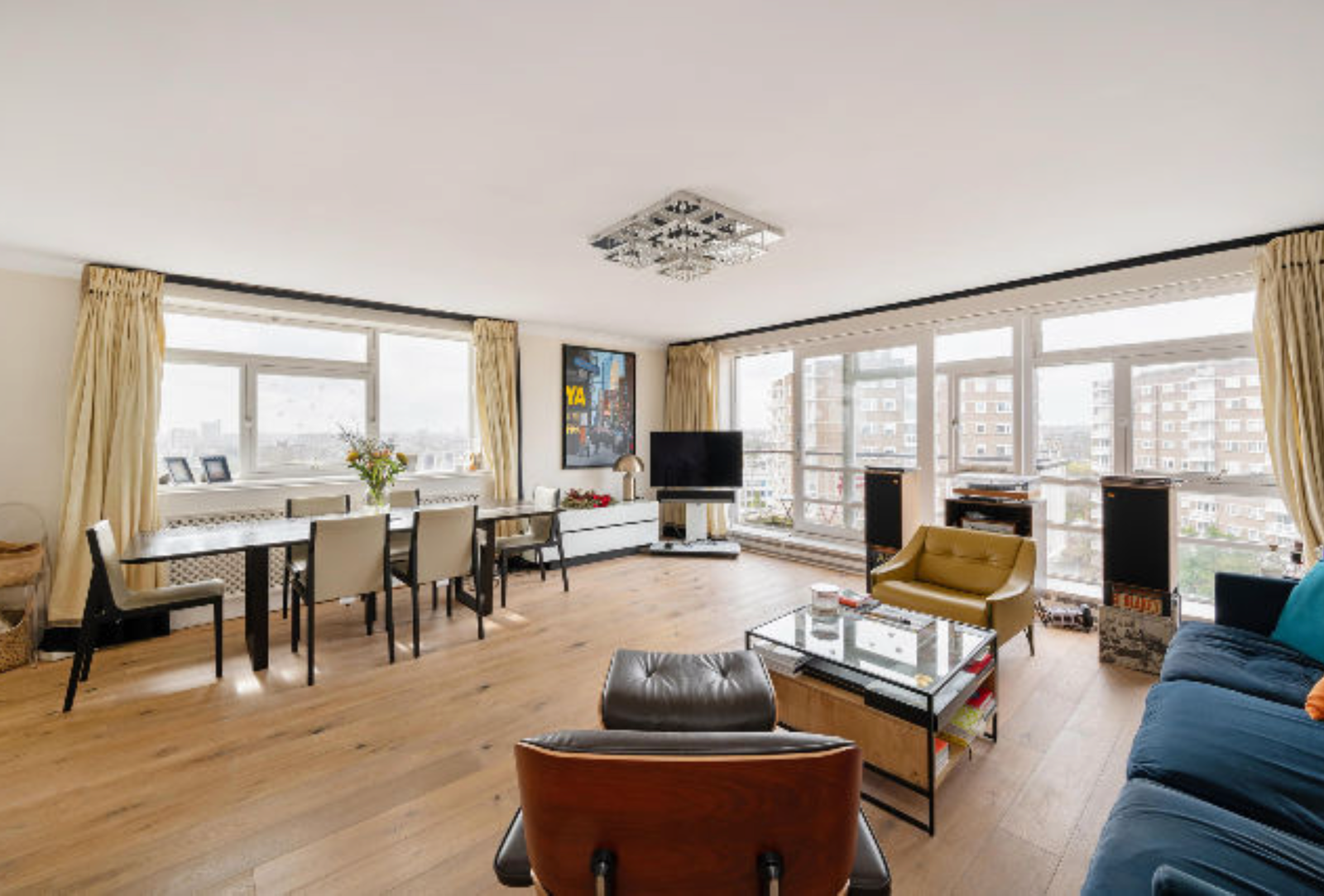 3 bedroom flat for sale 0