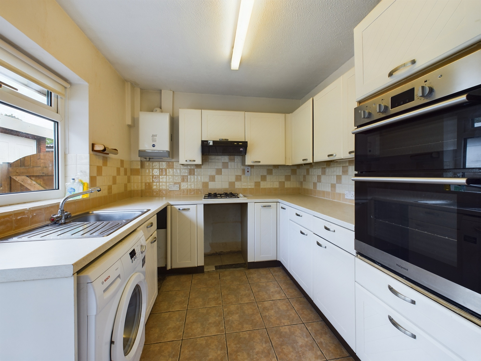 Photos of Hornby Drive, Newton PR4 67898609 PrimeLocation