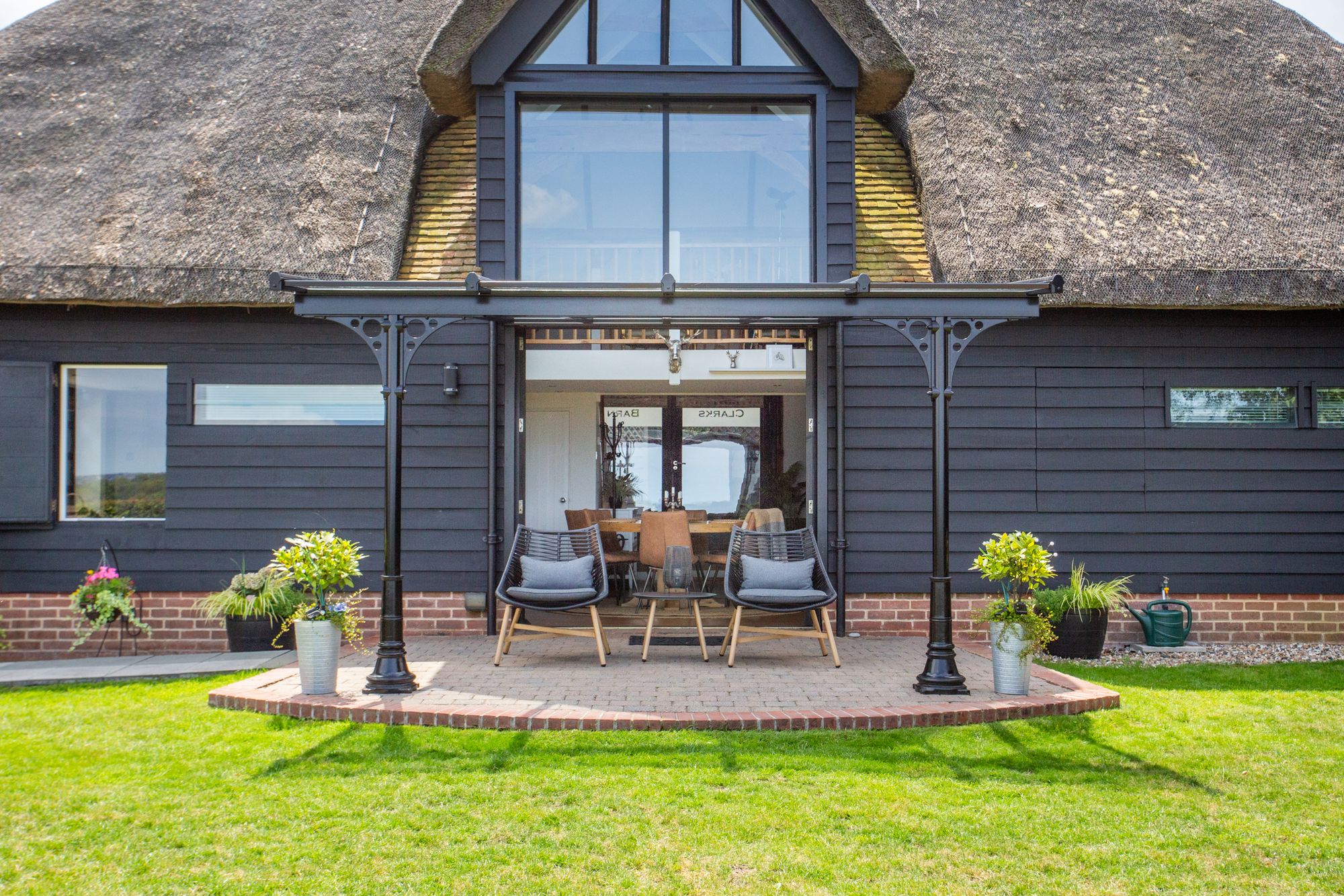 4 bed Detached House