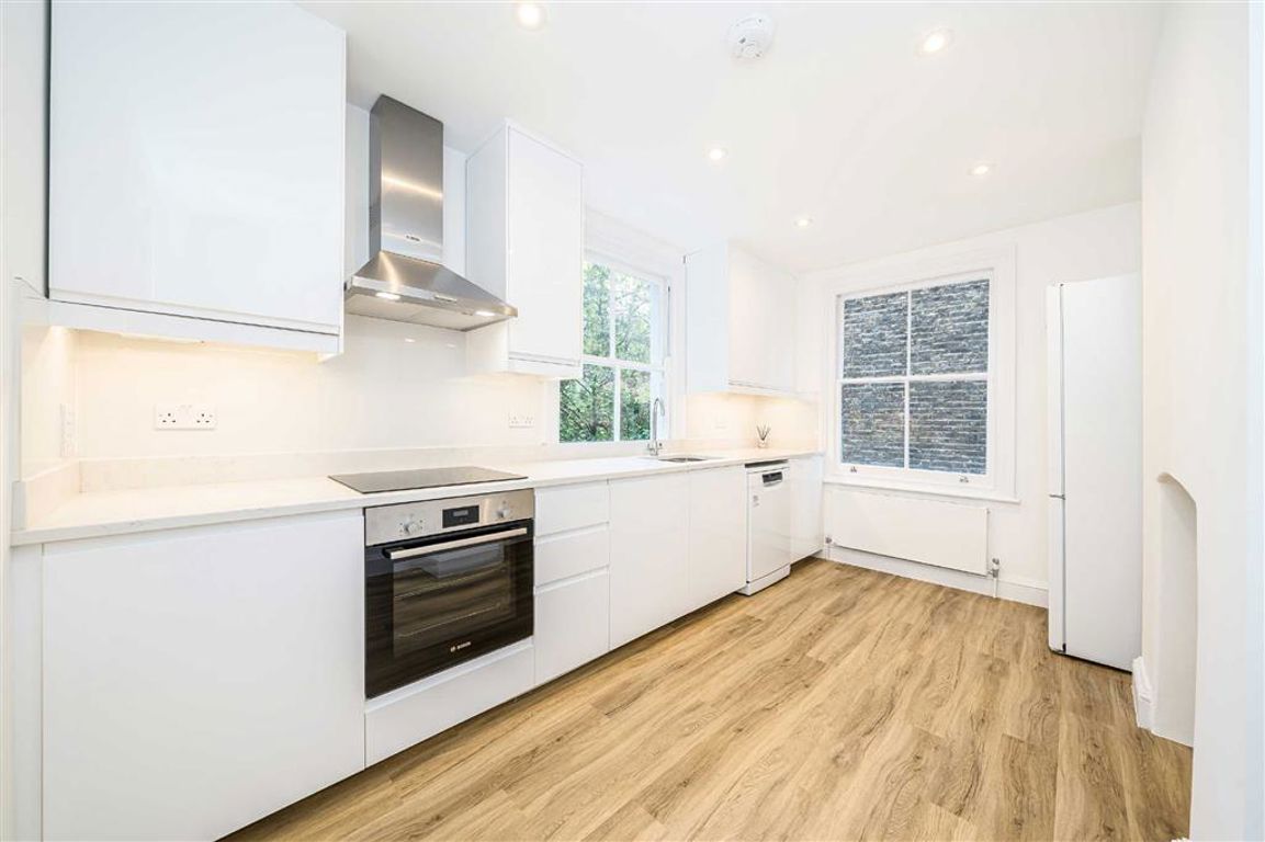 5 bedroom terraced house for sale 0